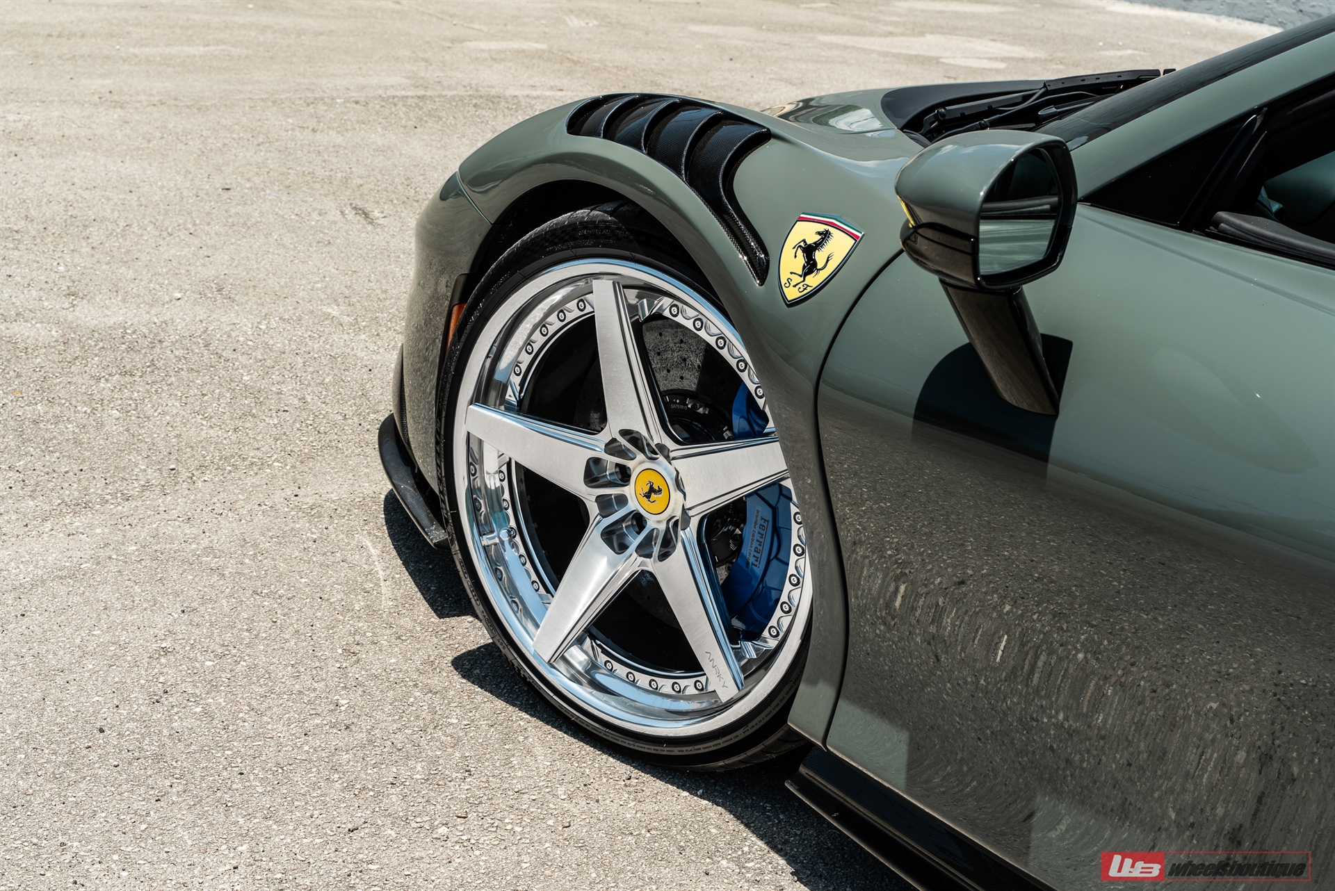 Novitec: SF90 Spider | Grigio Medio | on ANRKY RS5.3 | Two-Tone: Brushed Clear Face + Polished Clear Windows