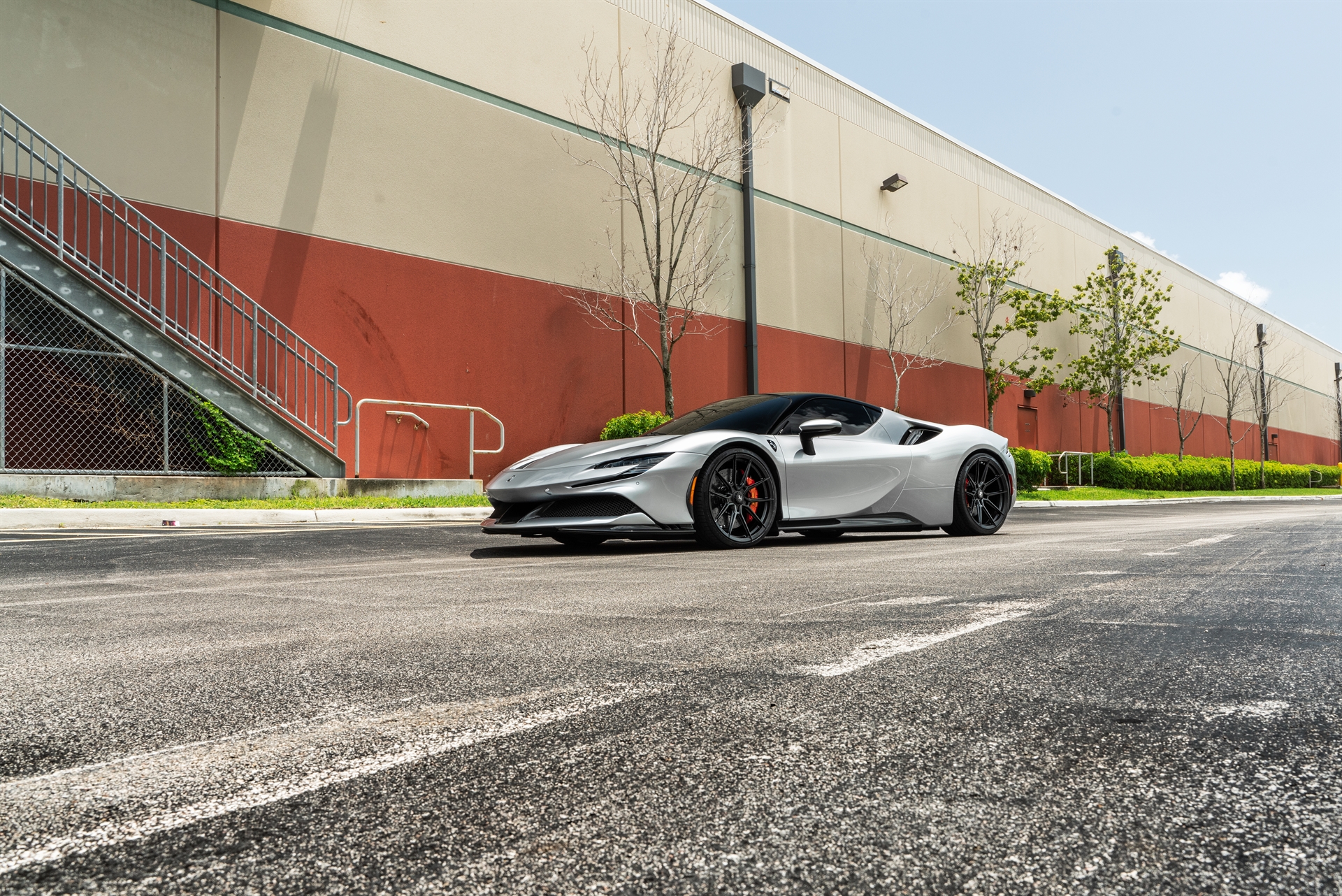 Ferrari SF90 | Argento Nürburgring | on Novitec NF-10 ZV | Satin Black