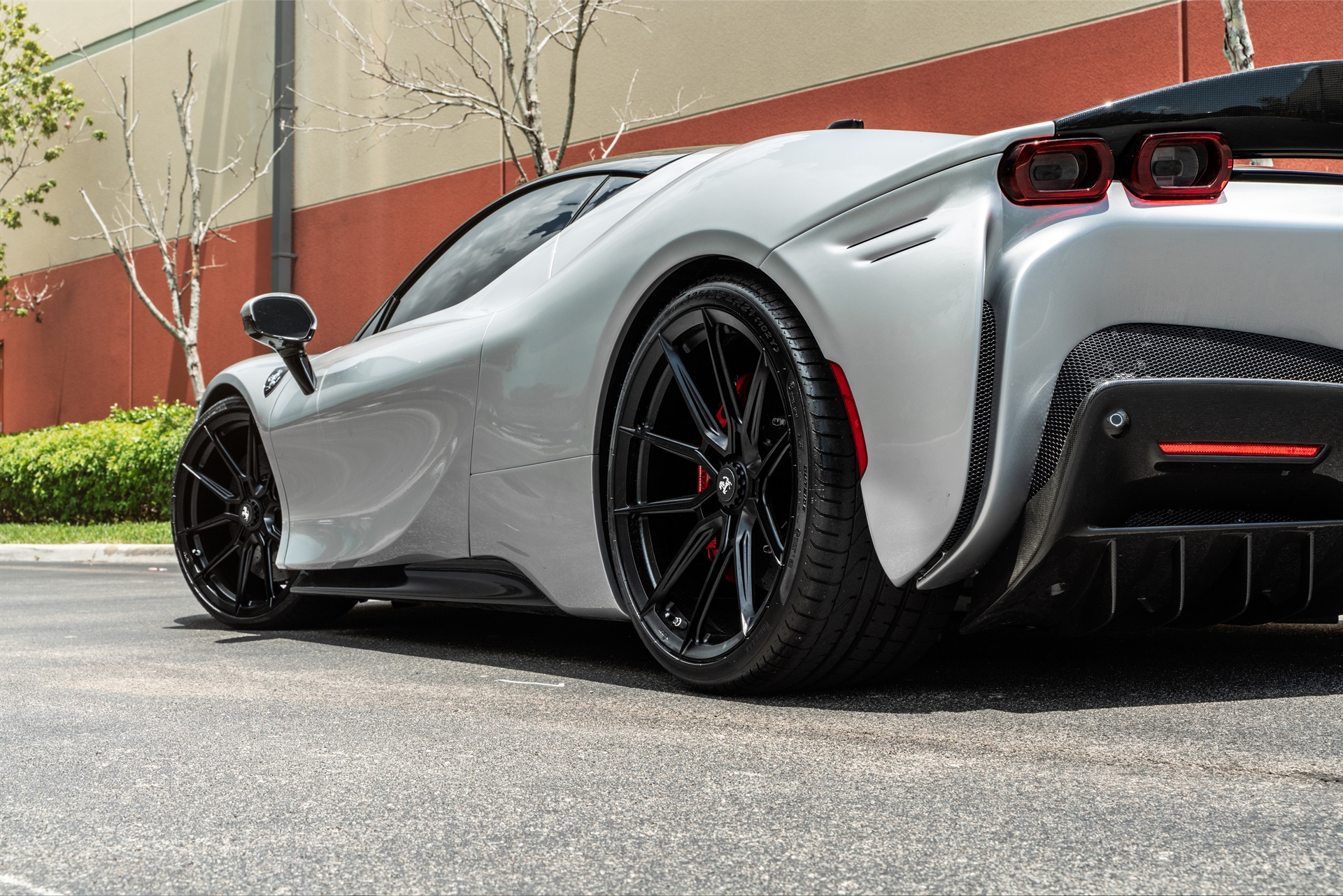 Ferrari SF90 | Argento Nürburgring | on Novitec NF-10 ZV | Satin Black