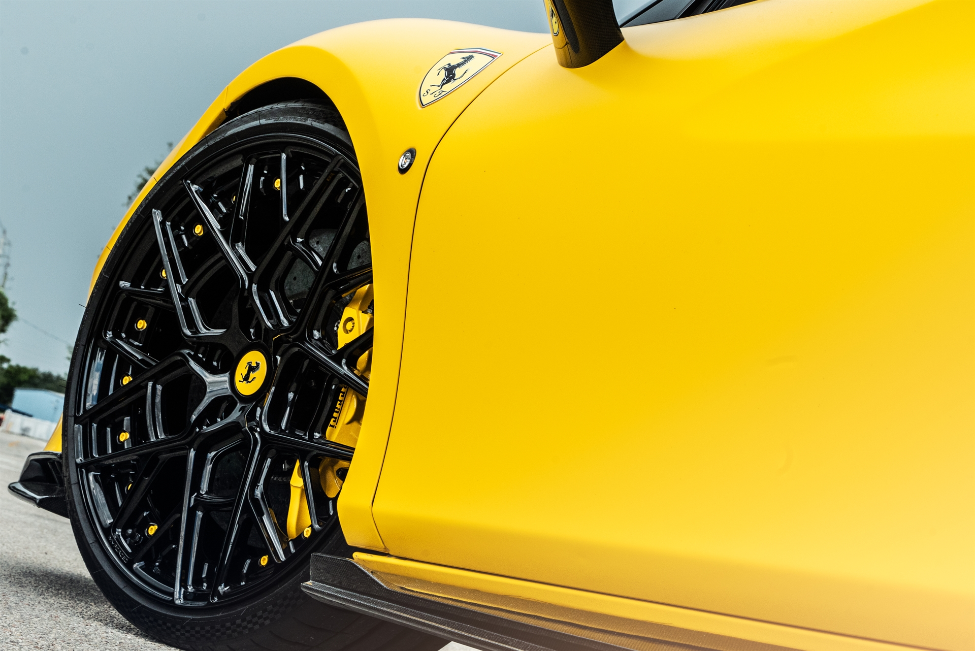 1016 Industries F8 Spider | Giallo Modena | on MV Forged MR-217 | Gloss Black