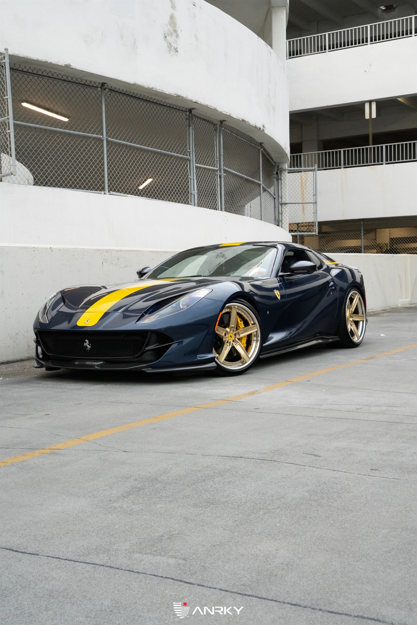NOVITEC 812 GTS | TDF Blu | on ANRKY AN35 | Polished Gold