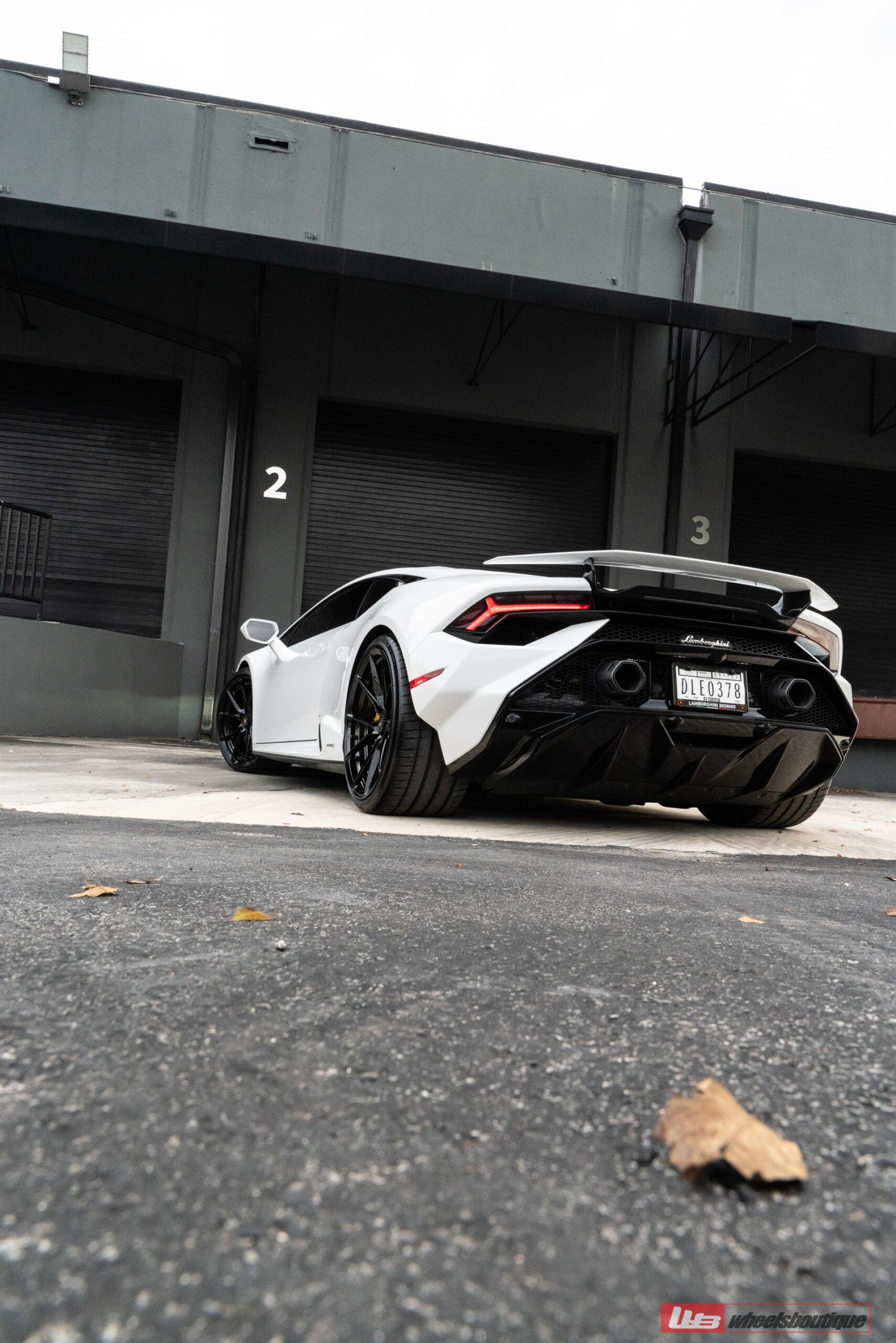 Lamborghini Huracan Tecnica | | on ANRKY AN22 | Gloss Black