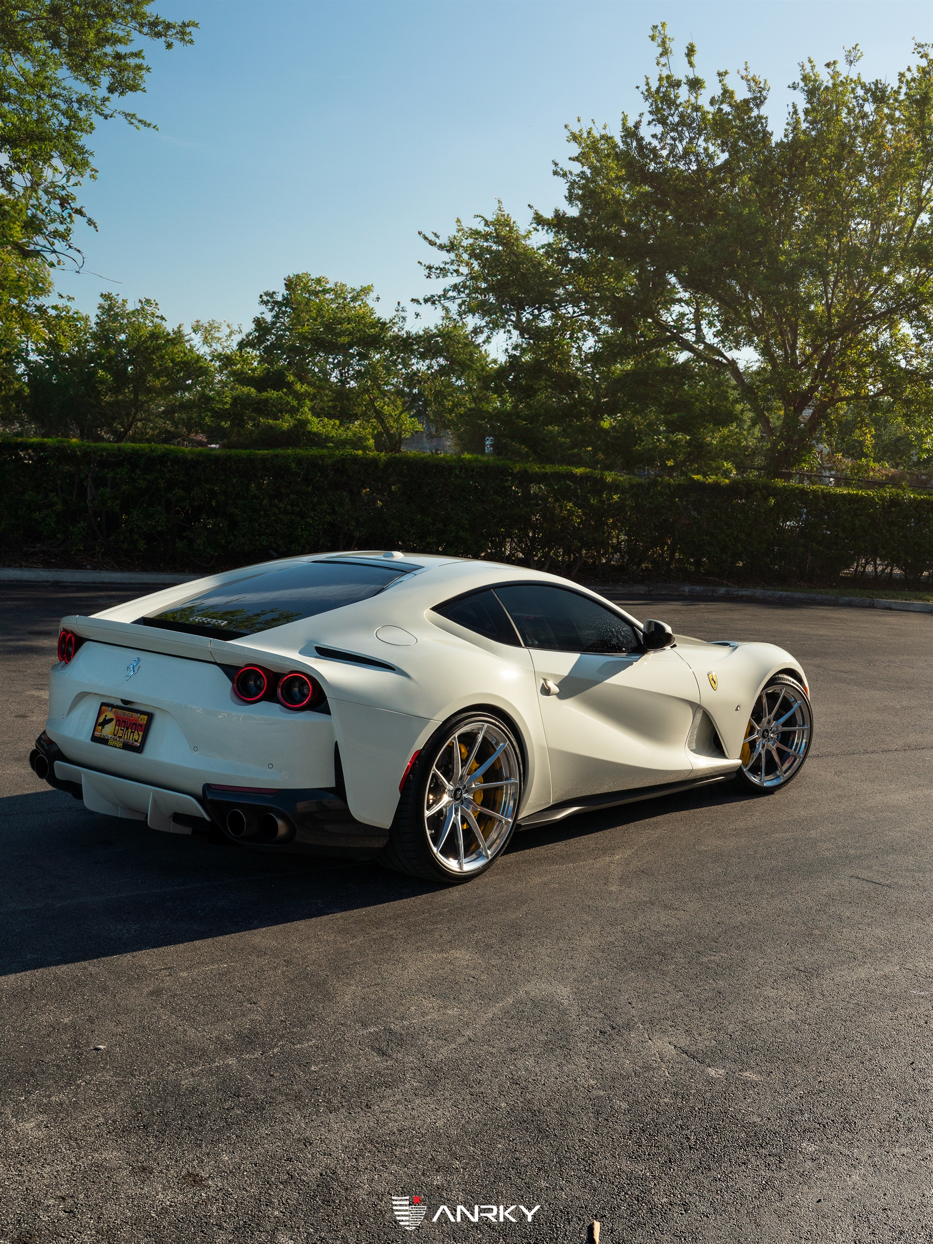 Ferrari 812 | Bianco Avus | on ANRKY AN12 | Polished Clear