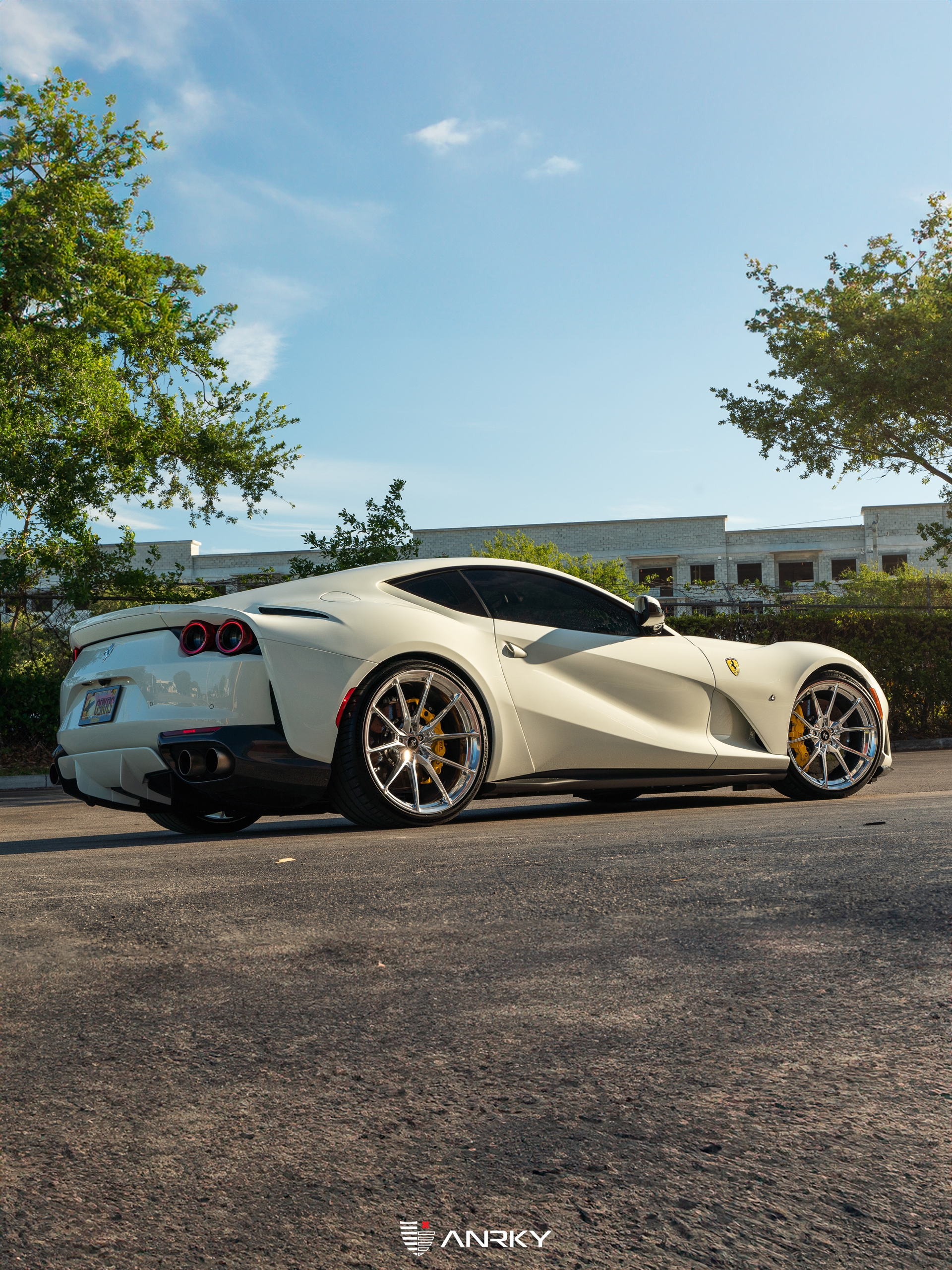 Ferrari 812 | Bianco Avus | on ANRKY AN12 | Polished Clear