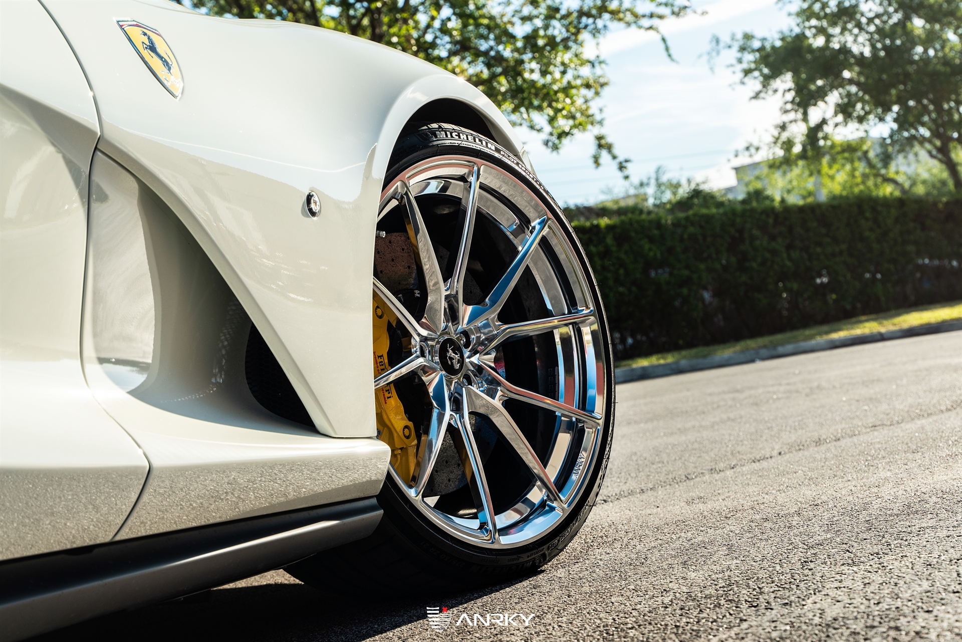Ferrari 812 | Bianco Avus | on ANRKY AN12 | Polished Clear