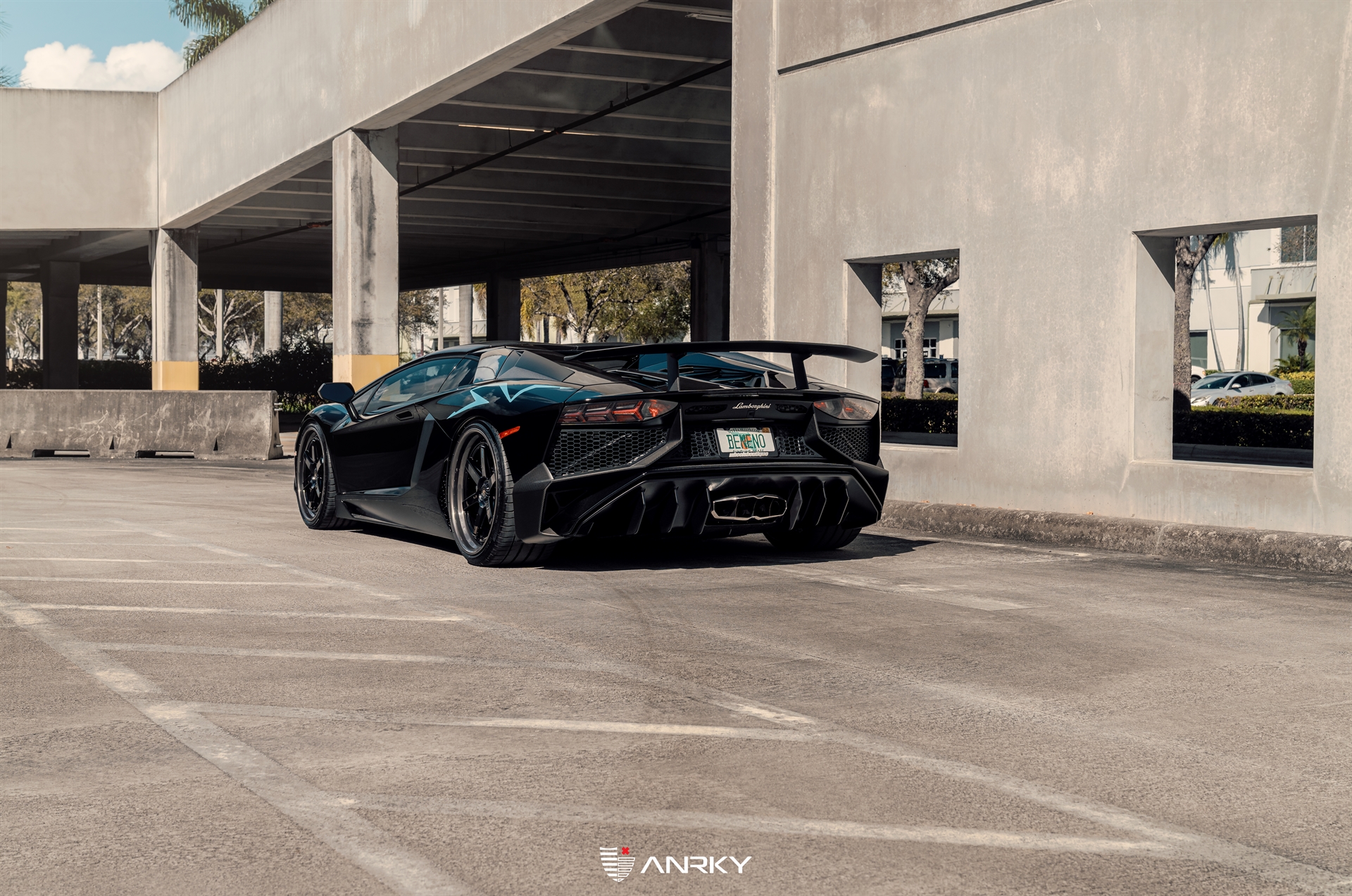 Lamborghini Aventador SV Roadster | Nero Noctis | on ANRKY JDX-316 | Gloss Black