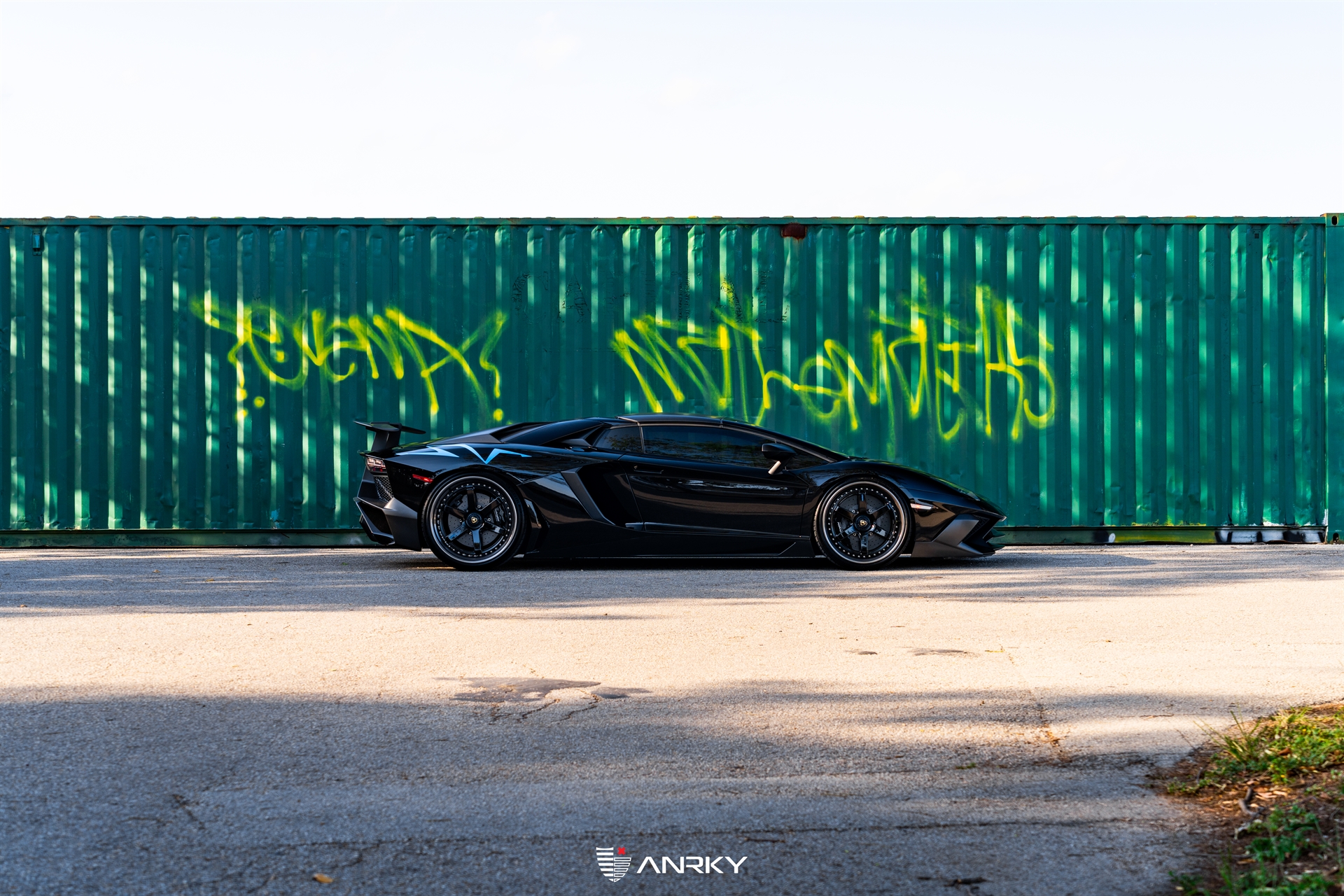 Lamborghini Aventador SV Roadster | Nero Noctis | on ANRKY JDX-316 | Gloss Black