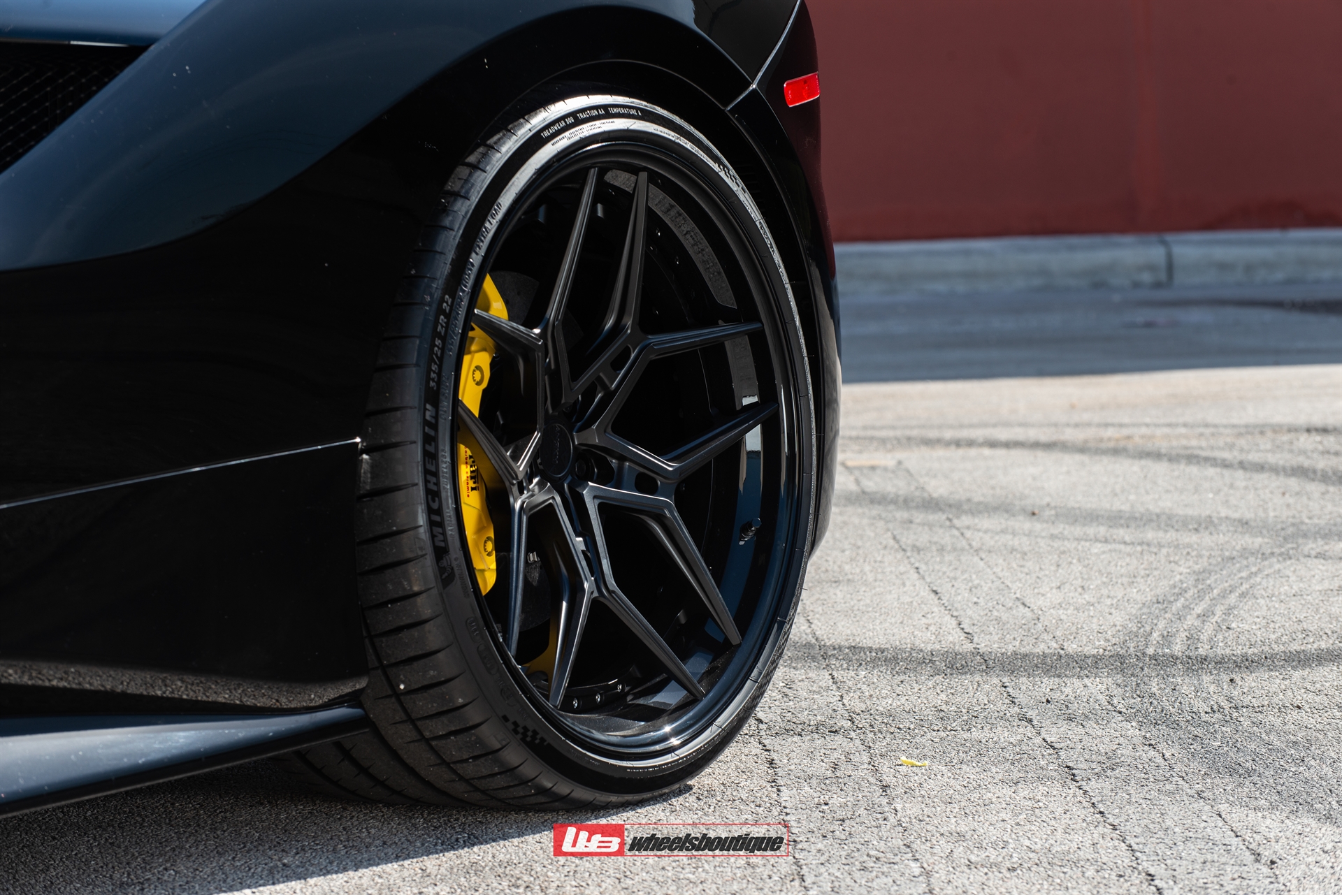 Ferrari 488 | Nero | on ANRKY S3-X4 | Satin Black