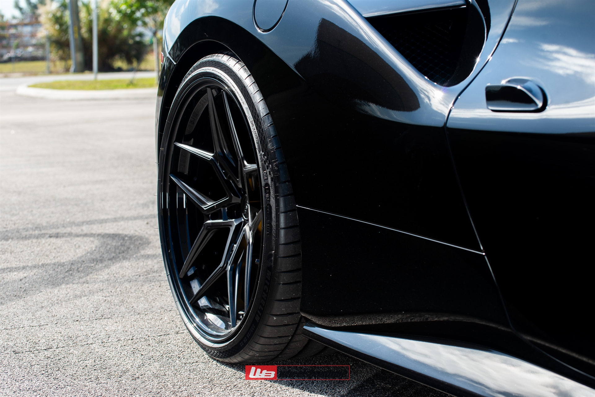 Ferrari 488 | Nero | on ANRKY S3-X4 | Satin Black