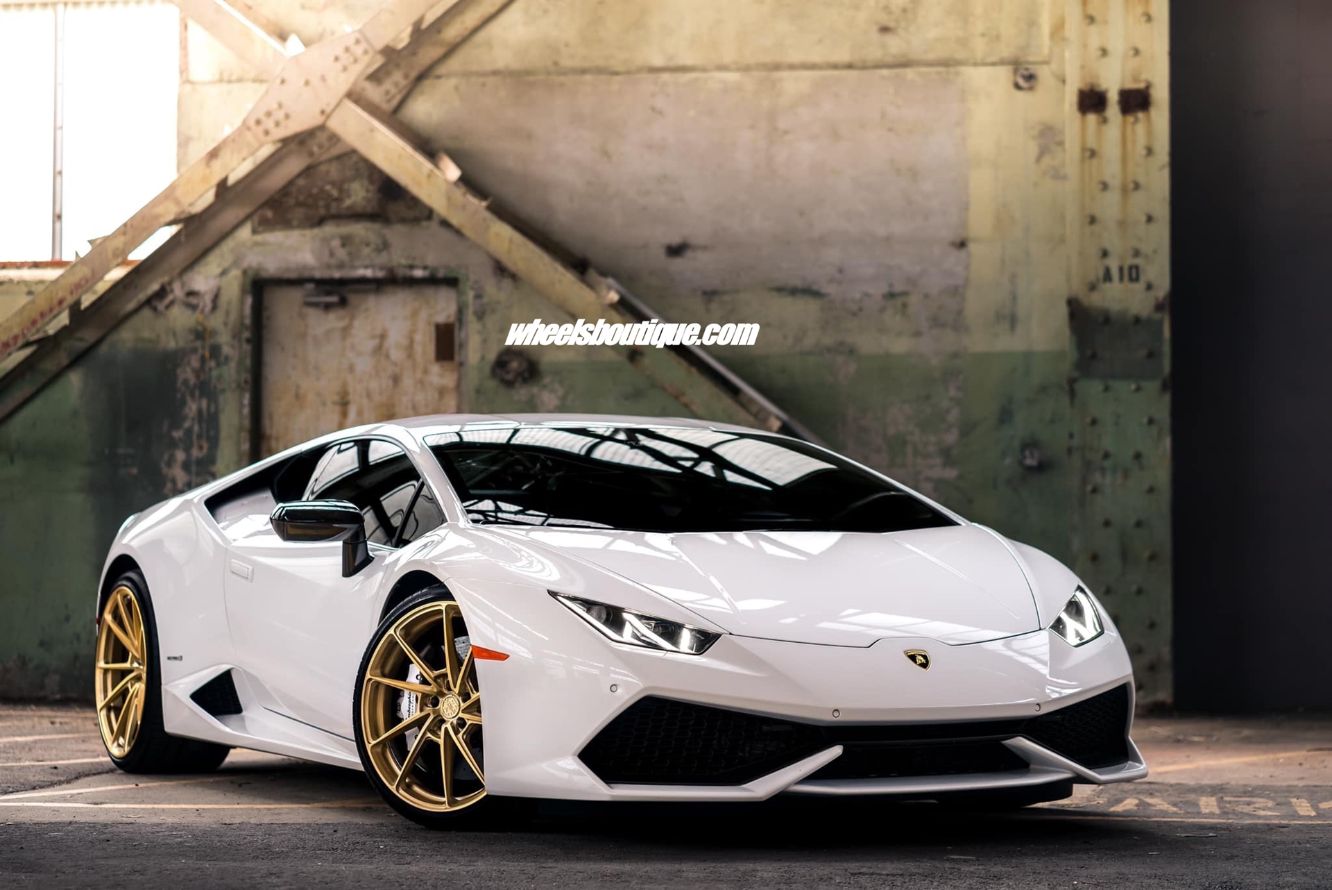 Lamborghini Huracan | | on ANRKY AN13 | Brushed Gold