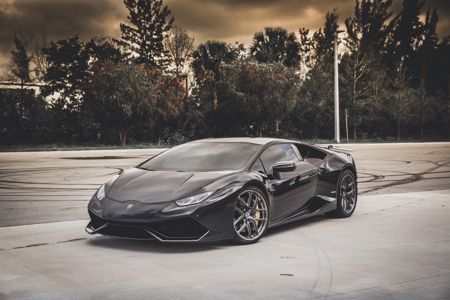 Lamborghini Huracan | | on HRE R101 LW | Brushed Dark Clear