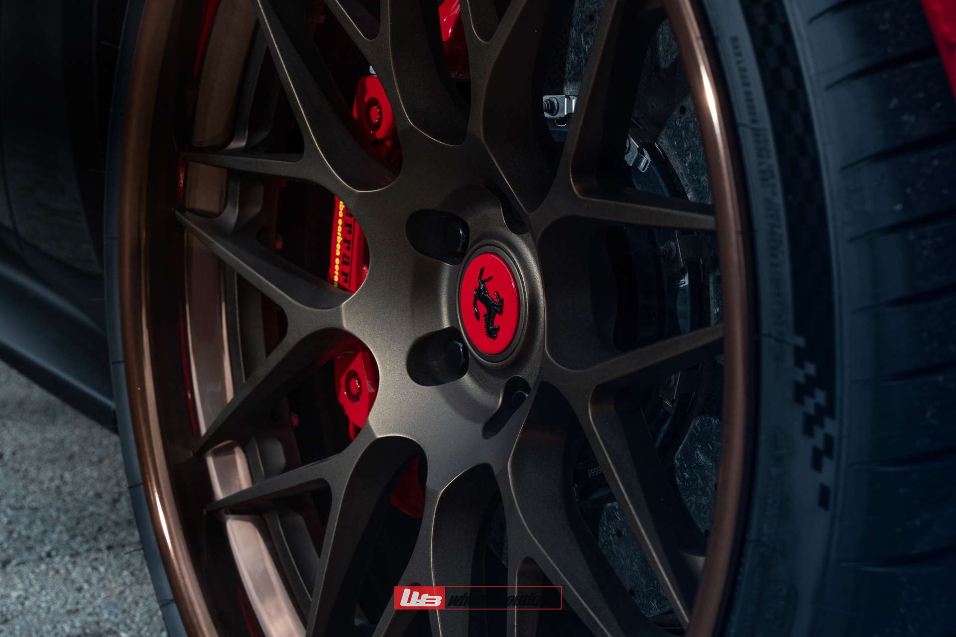 Ferrari 812 | Nero | on HRE RS100 | Polished Bronze