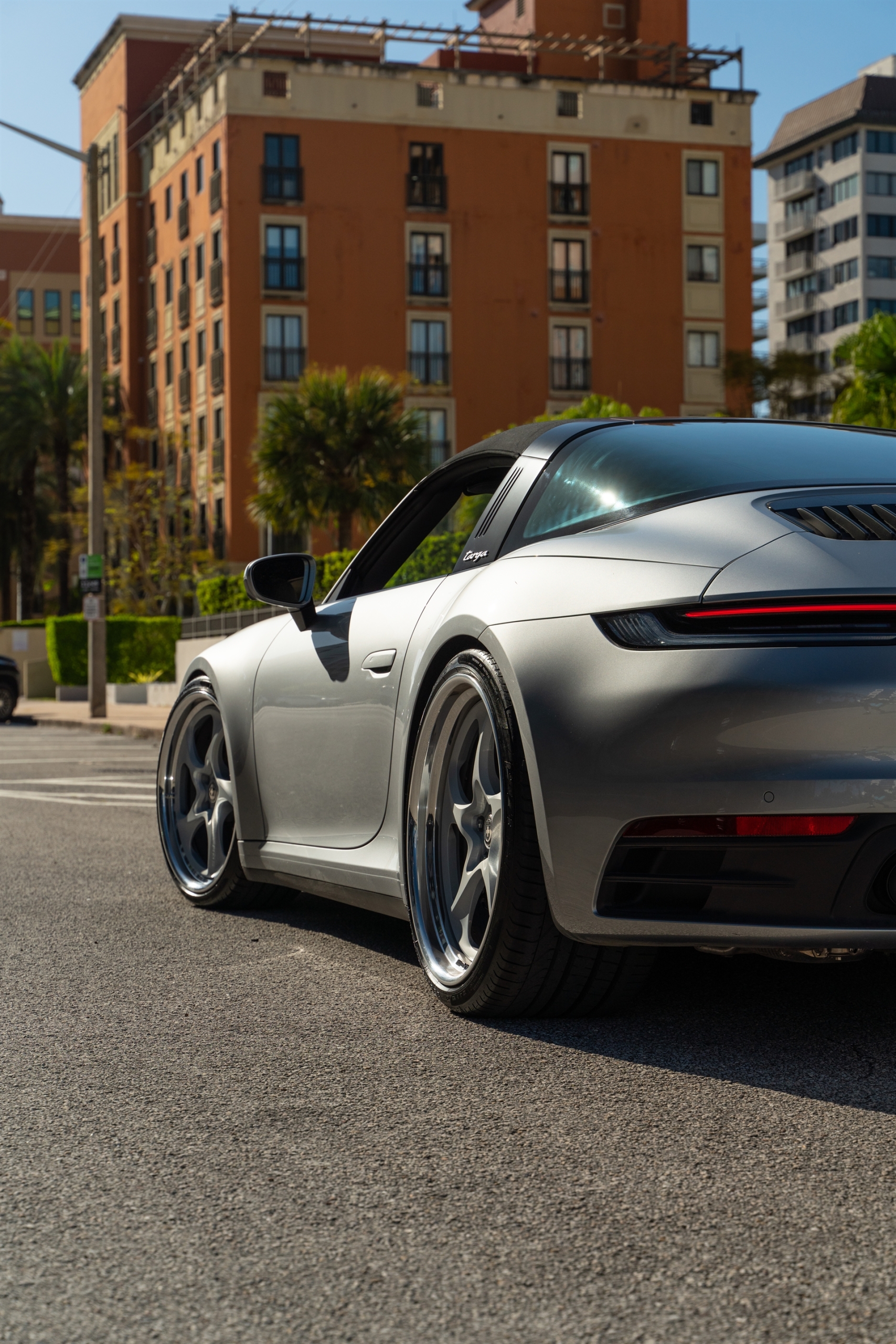 Porsche 992 GTS | GT Silver | on HRE 522 FMR | Satin Silver