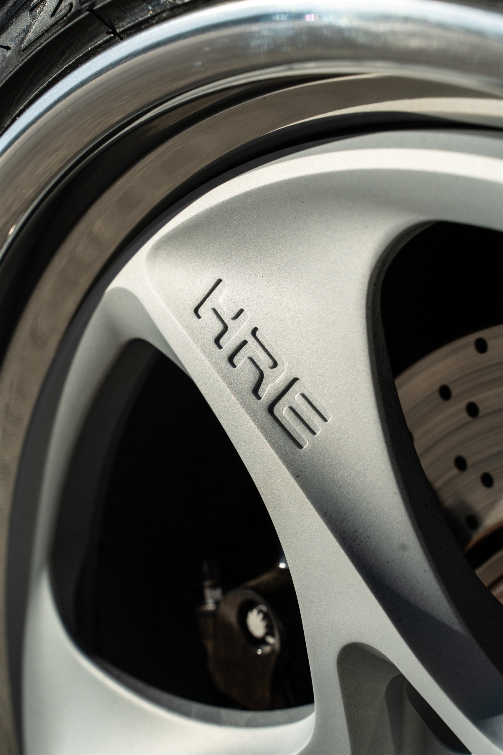 Porsche 992 GTS | GT Silver | on HRE 522 FMR | Satin Silver