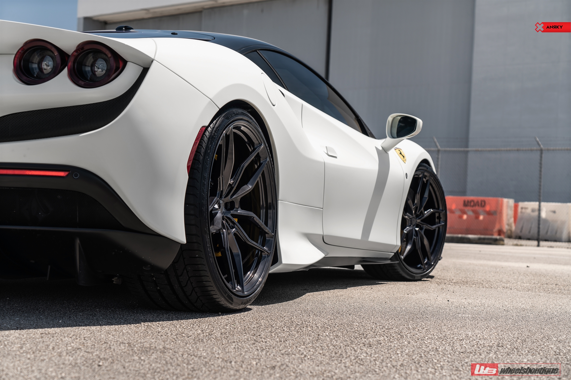 Ferrari F8 |  Bianco Avus | on ANRKY AN10 | Mirror Polished Smoke