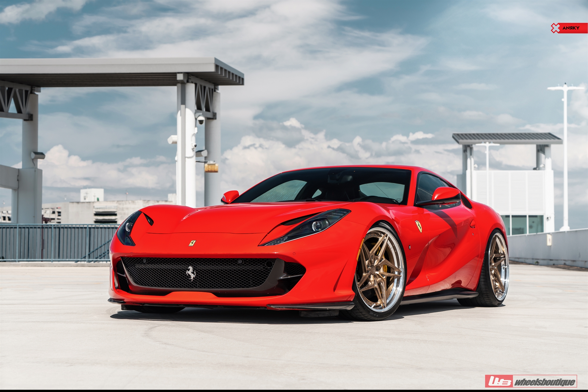 Ferrari 812 | Rosso Corsa | on ANRKY S3-X3 | Brushed Champagne