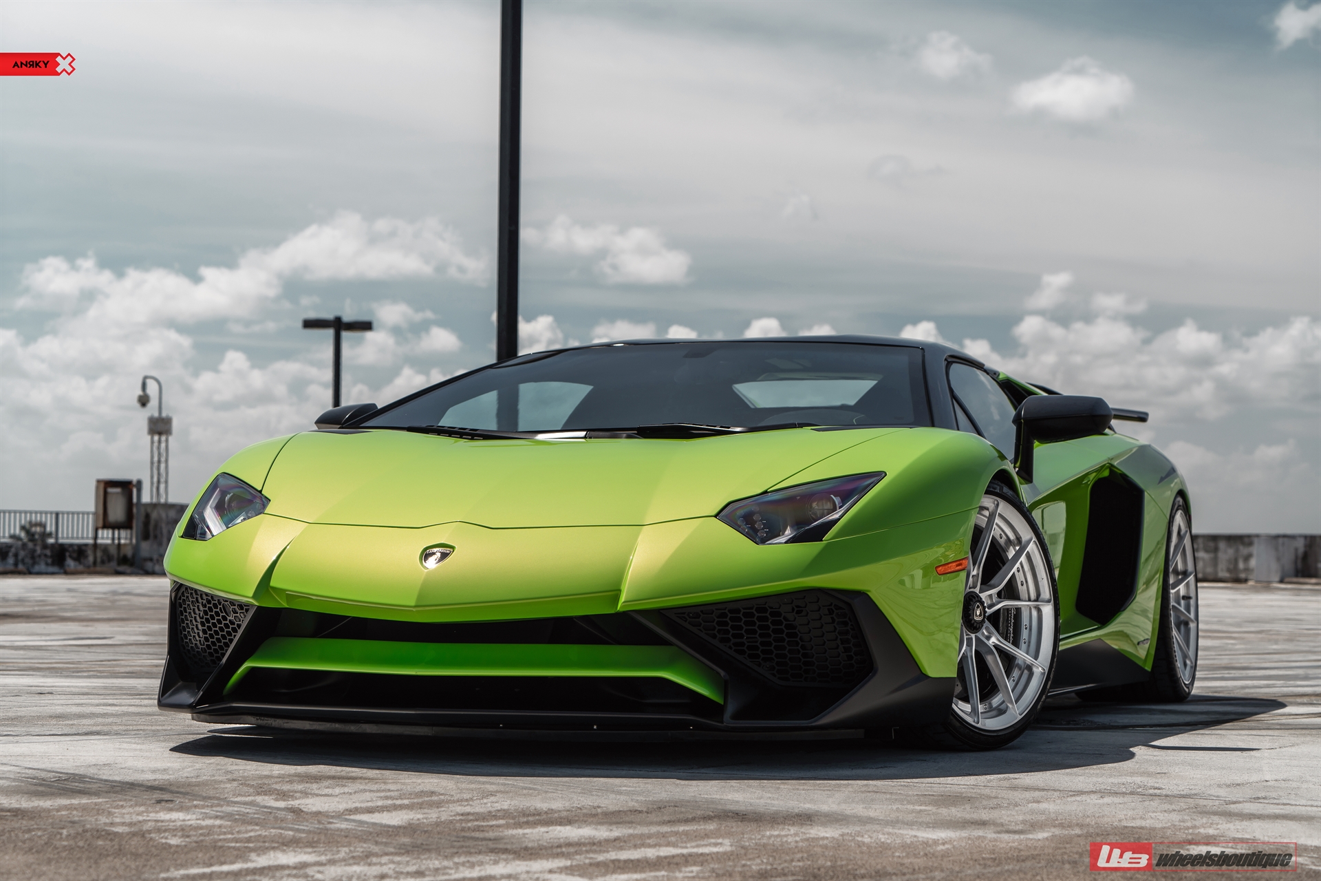 Lamborghini Aventador SV Roadster | | on ANRKY AN22 | Brushed Clear