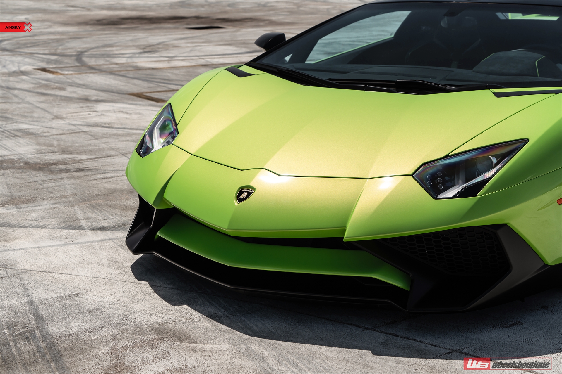 Lamborghini Aventador SV Roadster | | on ANRKY AN22 | Brushed Clear