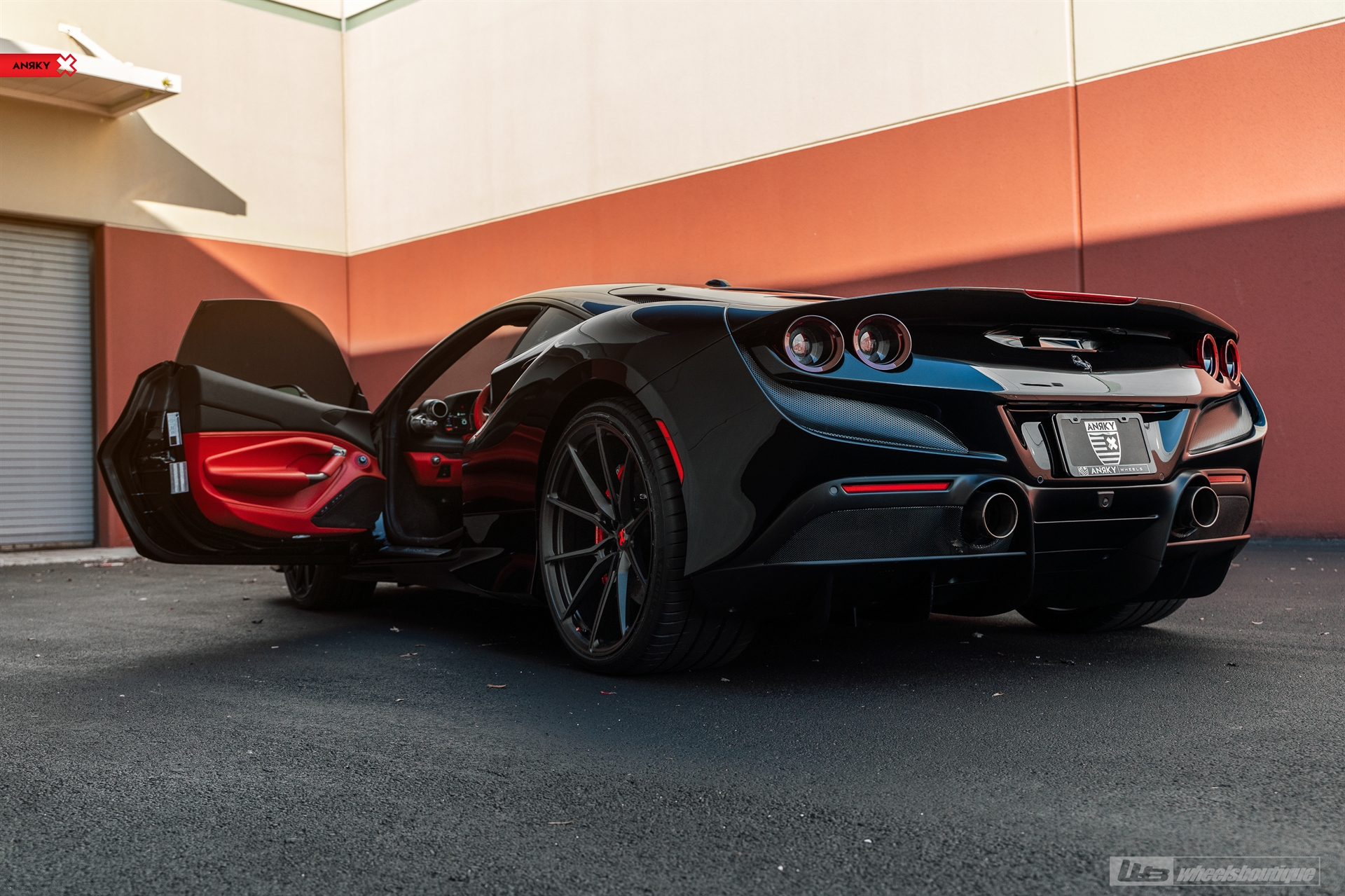 Ferrari F8 | Nero | on ANRKY AN12 | Satin Black