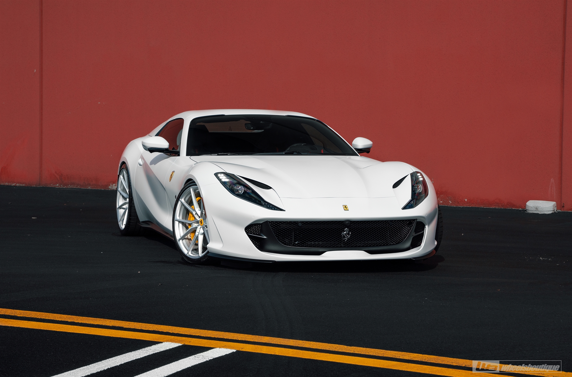 Ferrari 812 GTS | Bianco Avus | on ANRKY AN12 | Brushed Clear