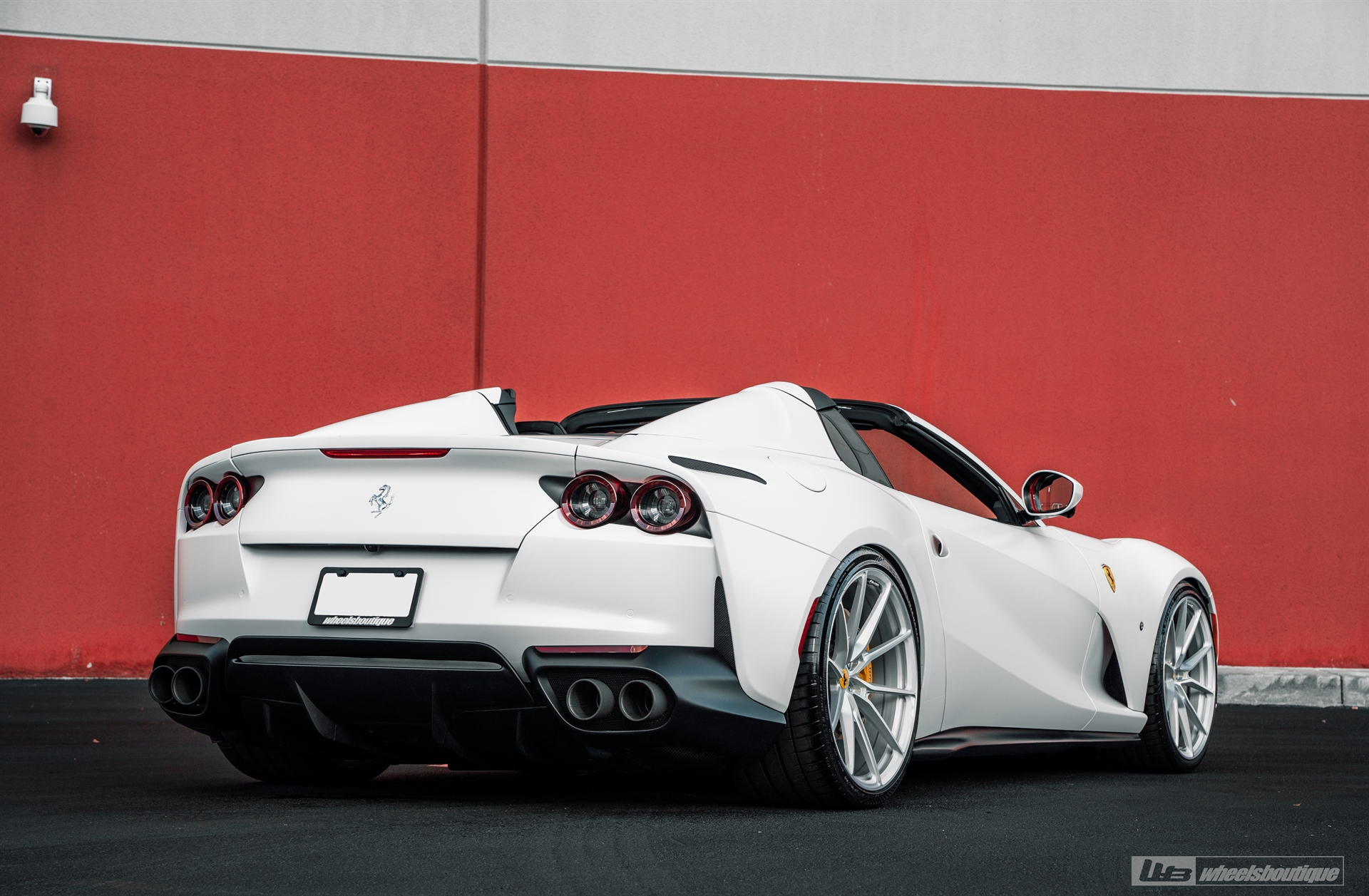 Ferrari 812 GTS | Bianco Avus | on ANRKY AN12 | Brushed Clear