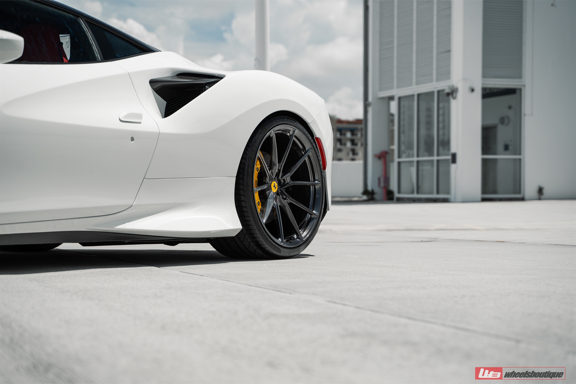 Ferrari F8 | Bianco Avus | on ANRKY AN12 | Mirror Polished Smoke