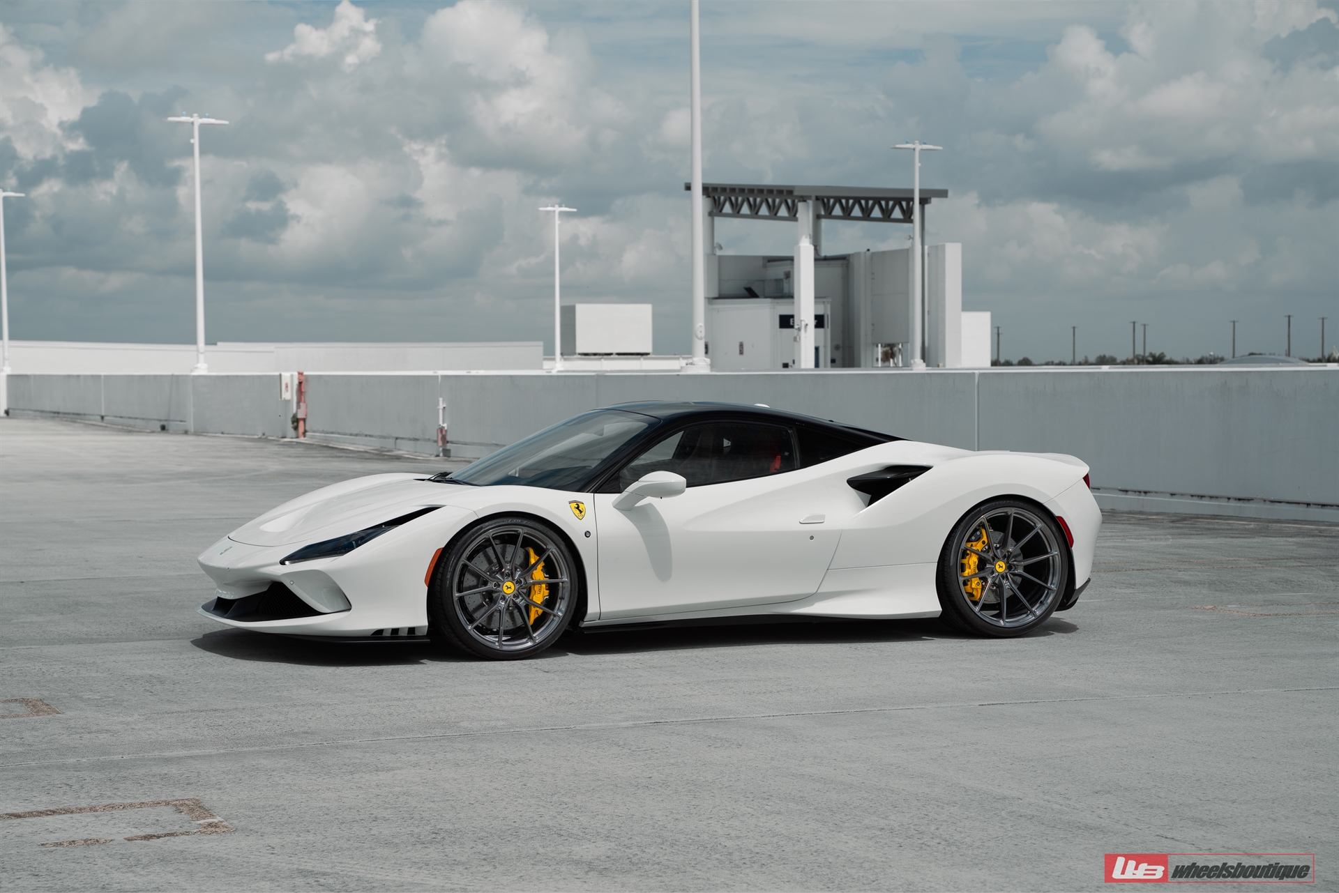 Ferrari F8 | Bianco Avus | on ANRKY AN12 | Mirror Polished Smoke