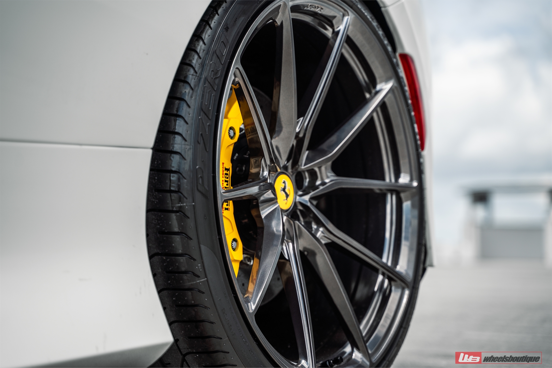 Ferrari F8 | Bianco Avus | on ANRKY AN12 | Mirror Polished Smoke