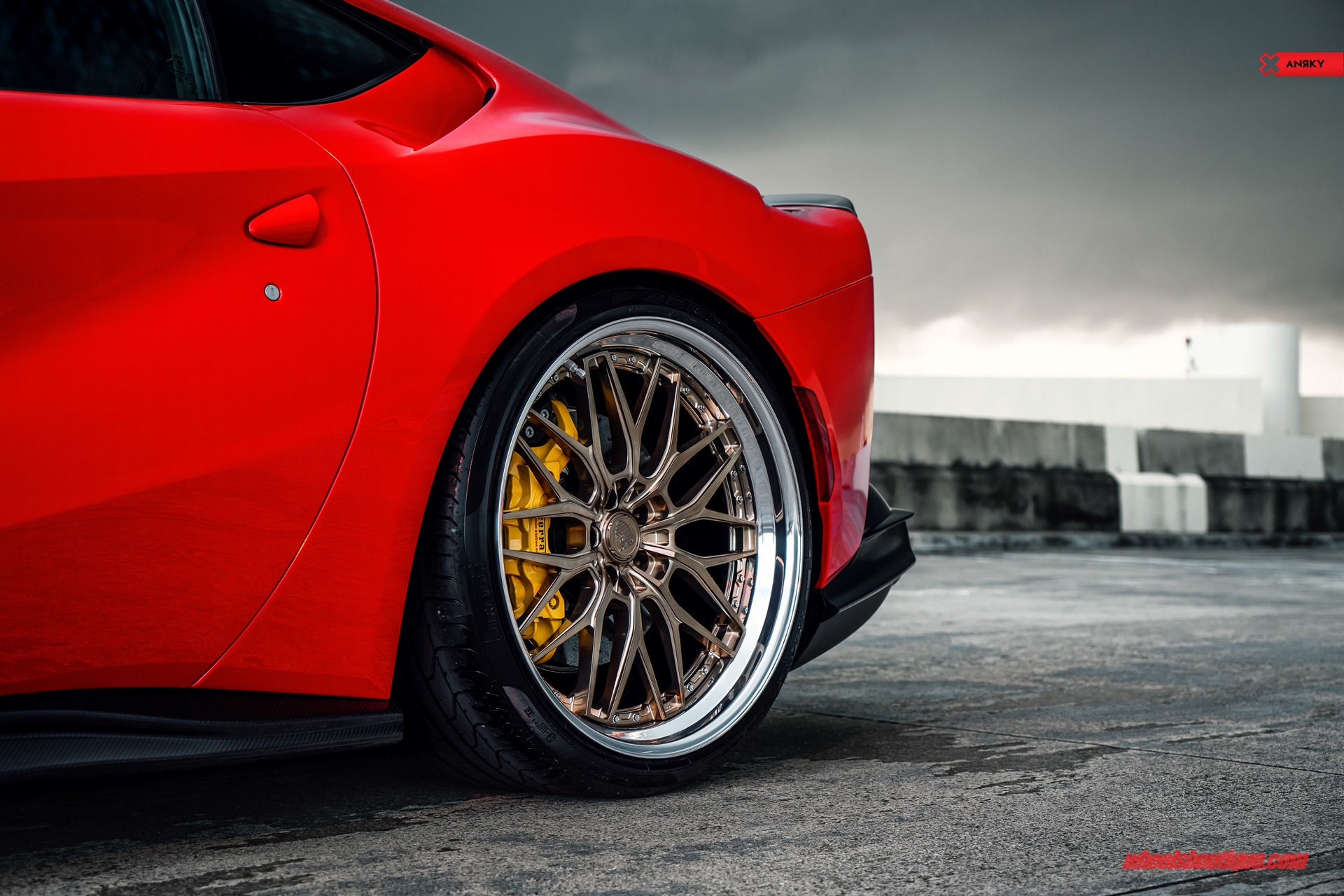 Novitec 812 | Rosso Corsa | on ANRKY RS1 | Polished Champagne