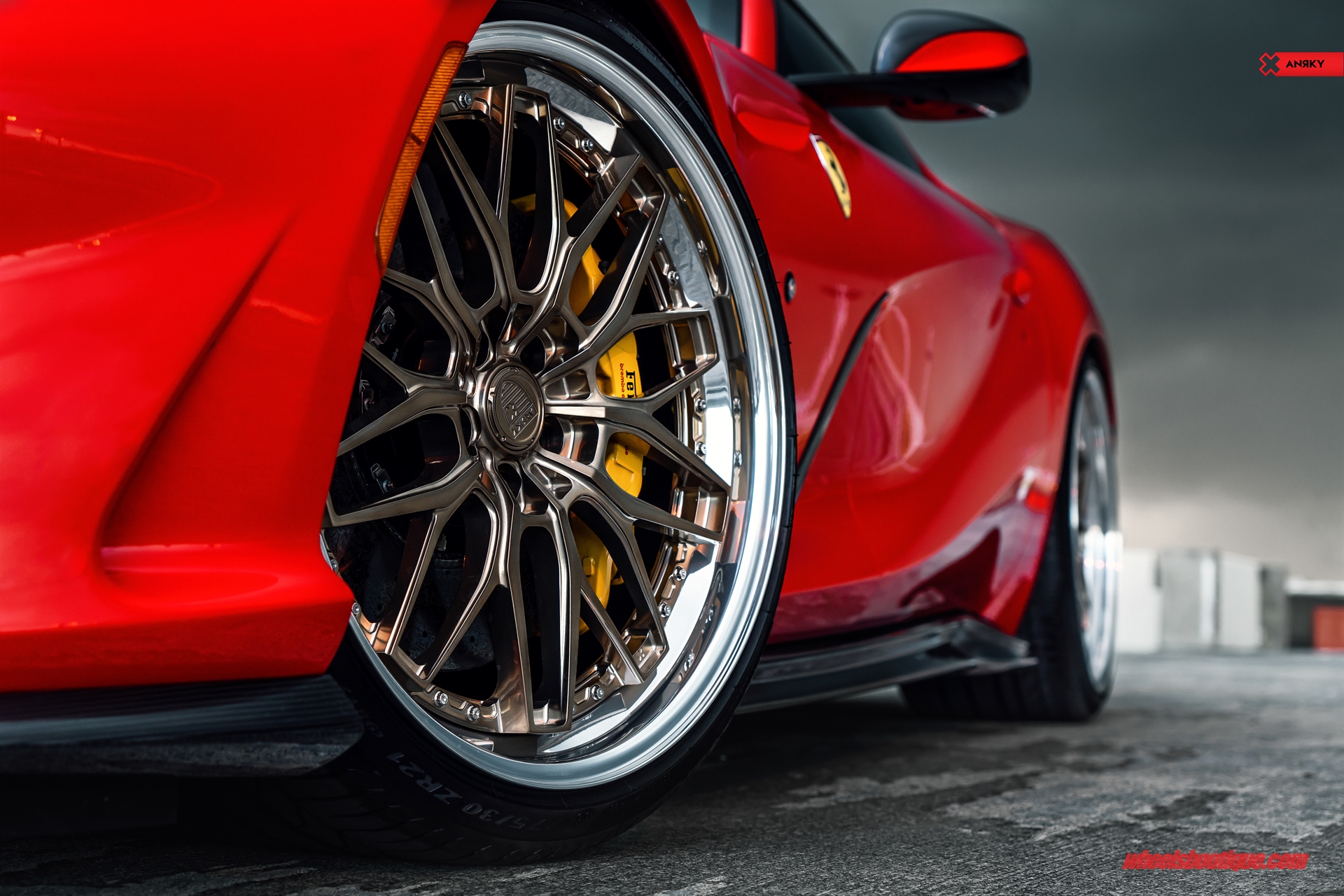 Novitec 812 | Rosso Corsa | on ANRKY RS1 | Polished Champagne