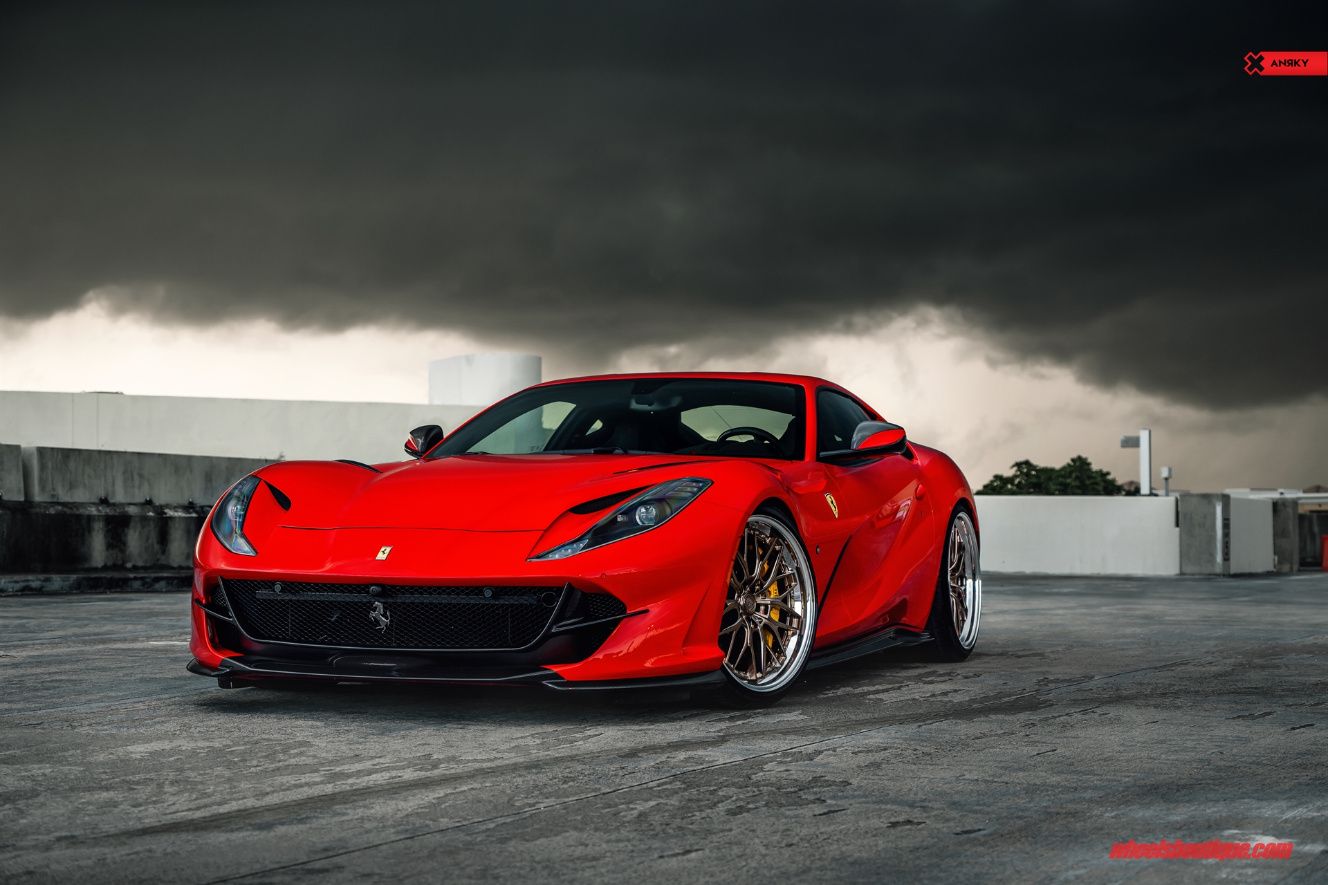 Novitec 812 | Rosso Corsa | on ANRKY RS1 | Polished Champagne
