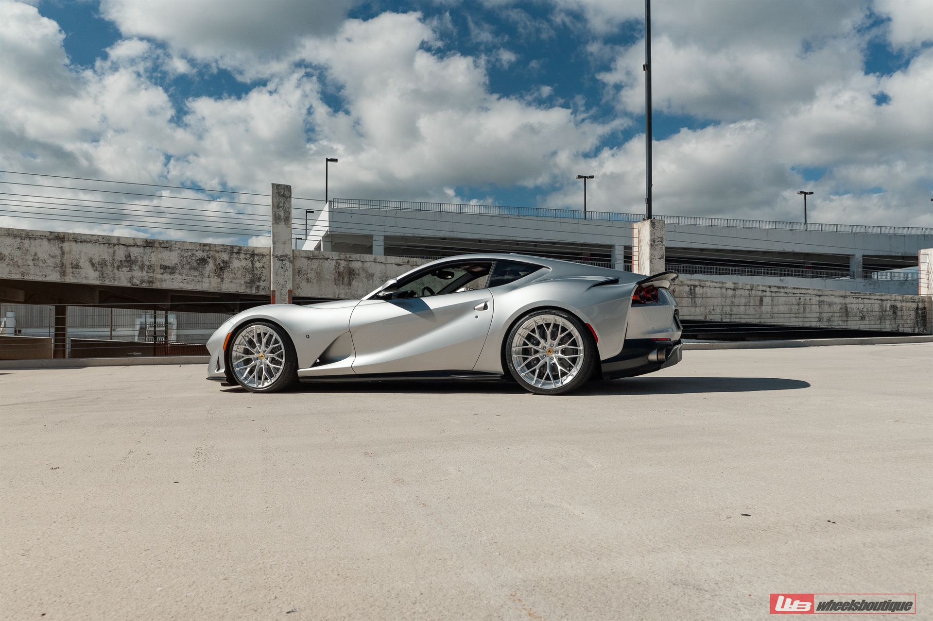 Ferrari 812 | Grigio Titanio | on ANRKY AN20 | Brushed Clear