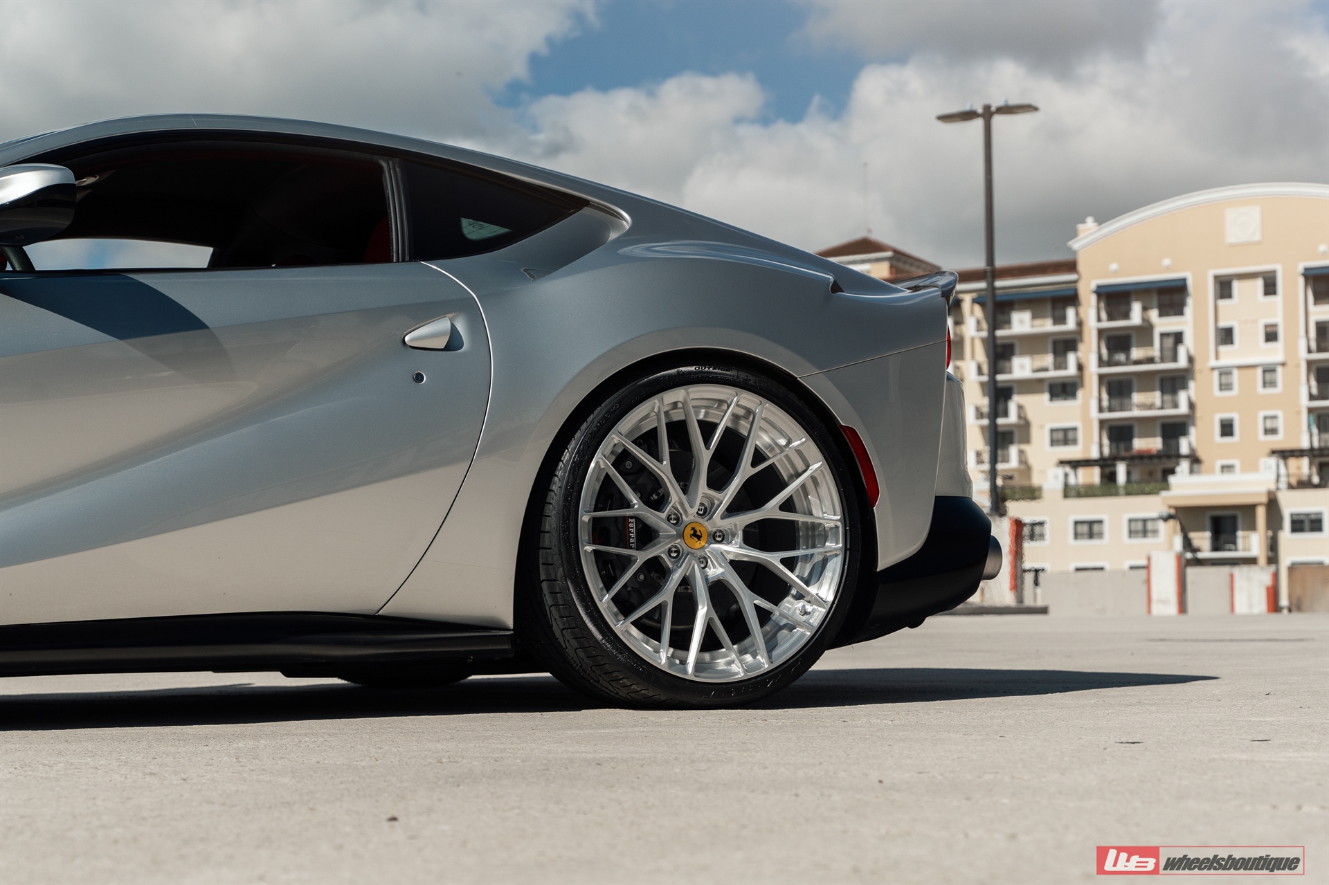 Ferrari 812 | Grigio Titanio | on ANRKY AN20 | Brushed Clear