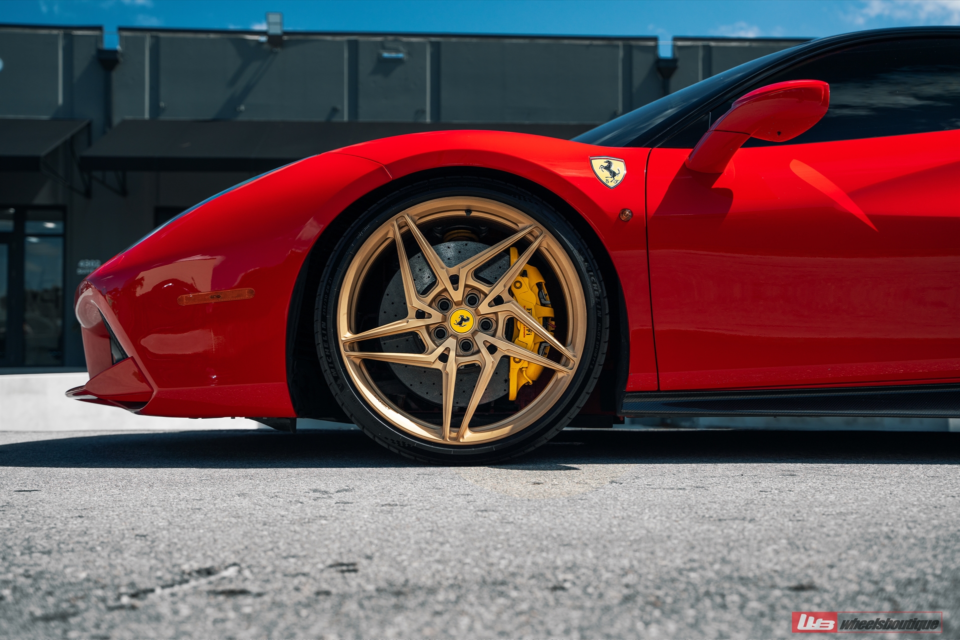 Ferrari 488 | Rosso Corsa | on ANRKY S1-X3 | Satin Gold