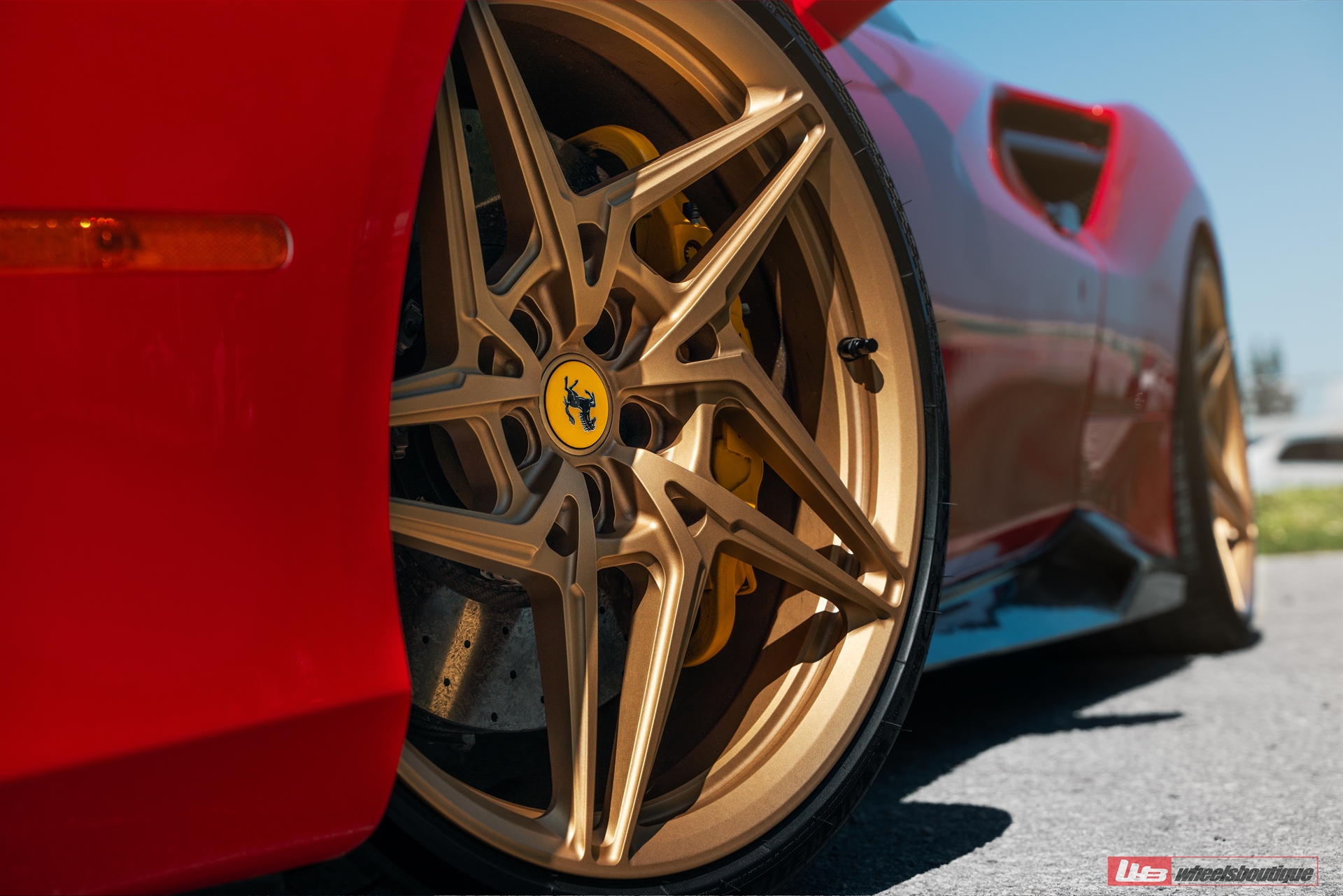 Ferrari 488 | Rosso Corsa | on ANRKY S1-X3 | Satin Gold