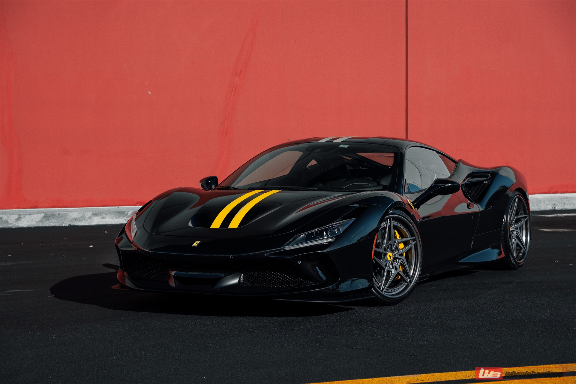Ferrari F8 | Nero | on ANRKY S3-X3 | Satin Charcoal