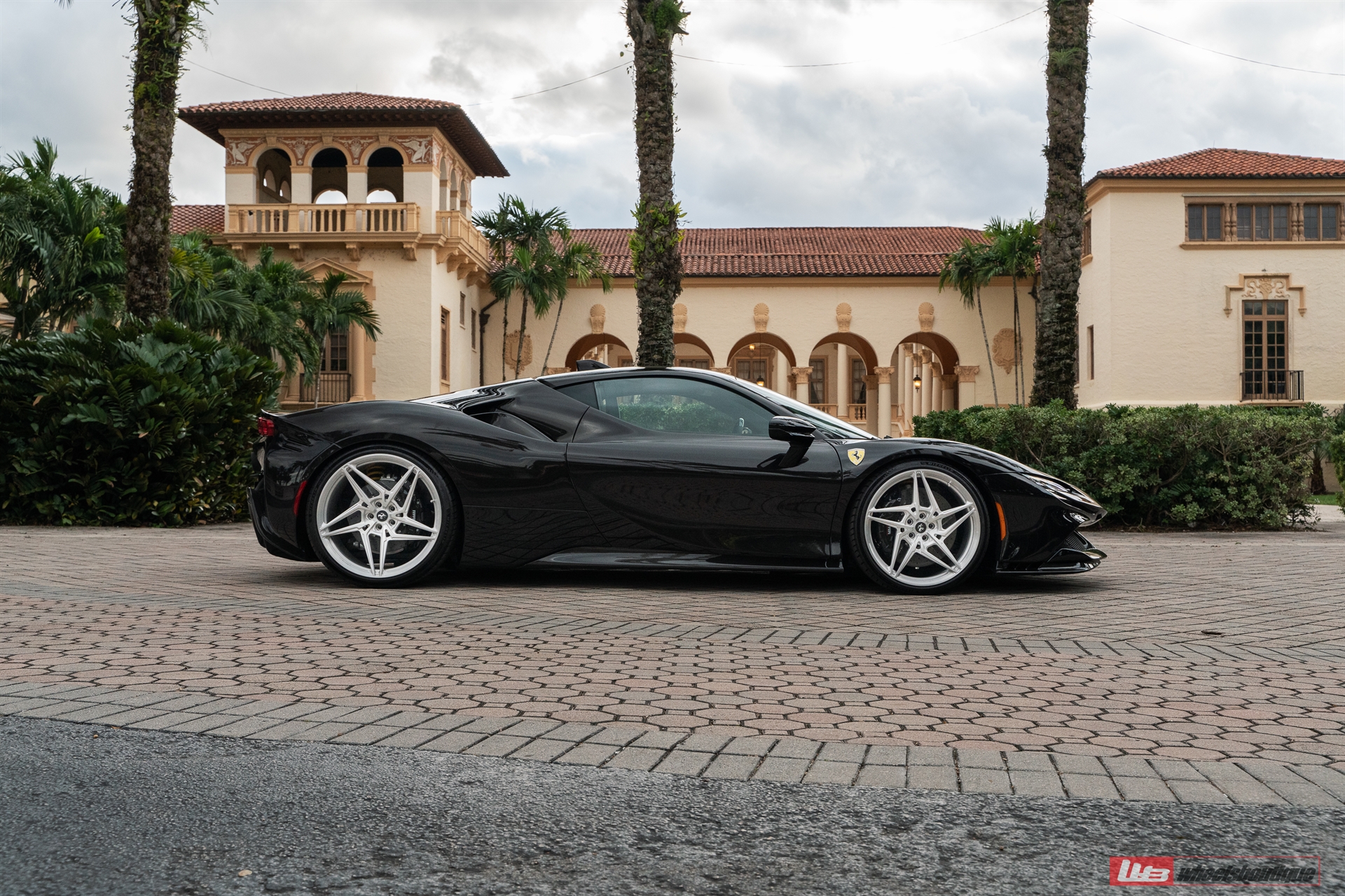 Ferrari SF90 | Nero | on ANRKY S1-X3 | Brushed Clear