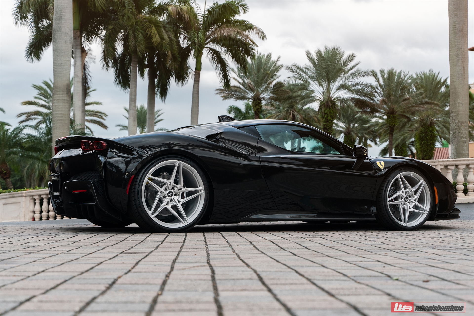 Ferrari SF90 | Nero | on ANRKY S1-X3 | Brushed Clear