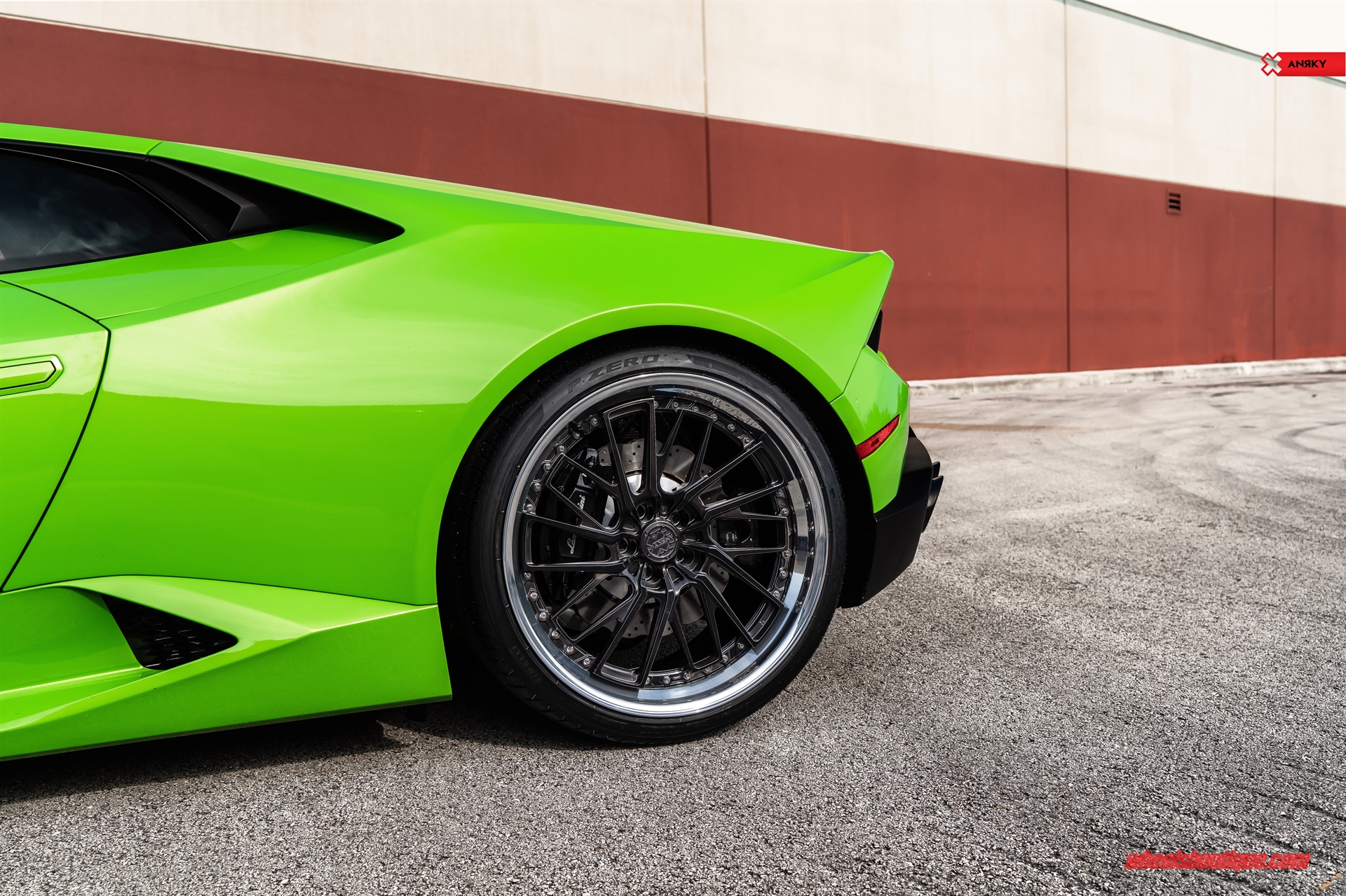 Lamborghini Huracan | | on ANRKY RS3 | Brushed Black