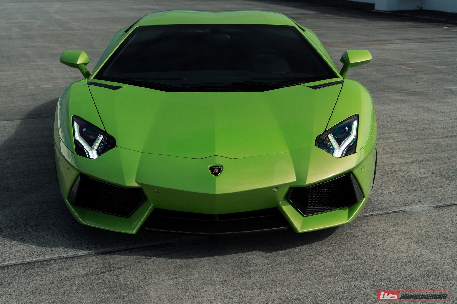 Lamborghini Aventador | | on ANRKY AN37 | Brushed Clear