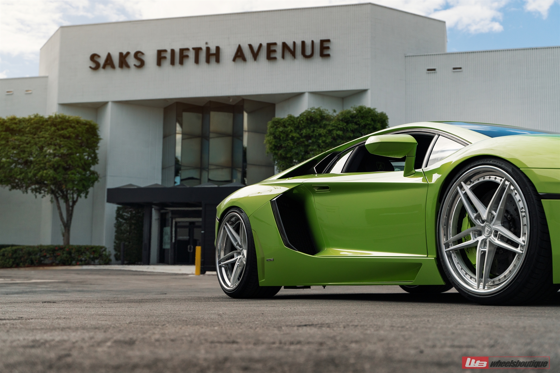 Lamborghini Aventador | | on ANRKY AN37 | Brushed Clear