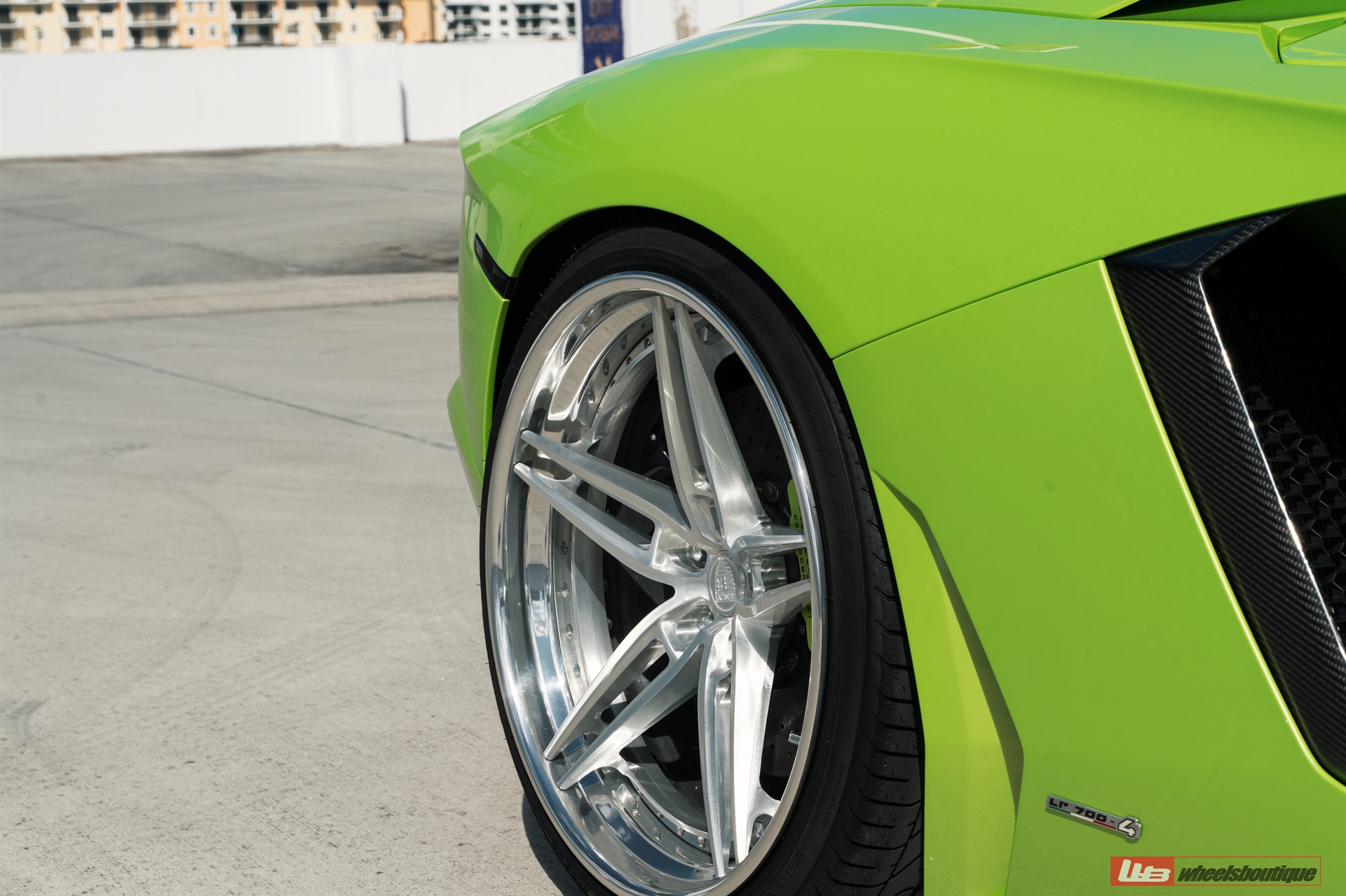 Lamborghini Aventador | | on ANRKY AN37 | Brushed Clear