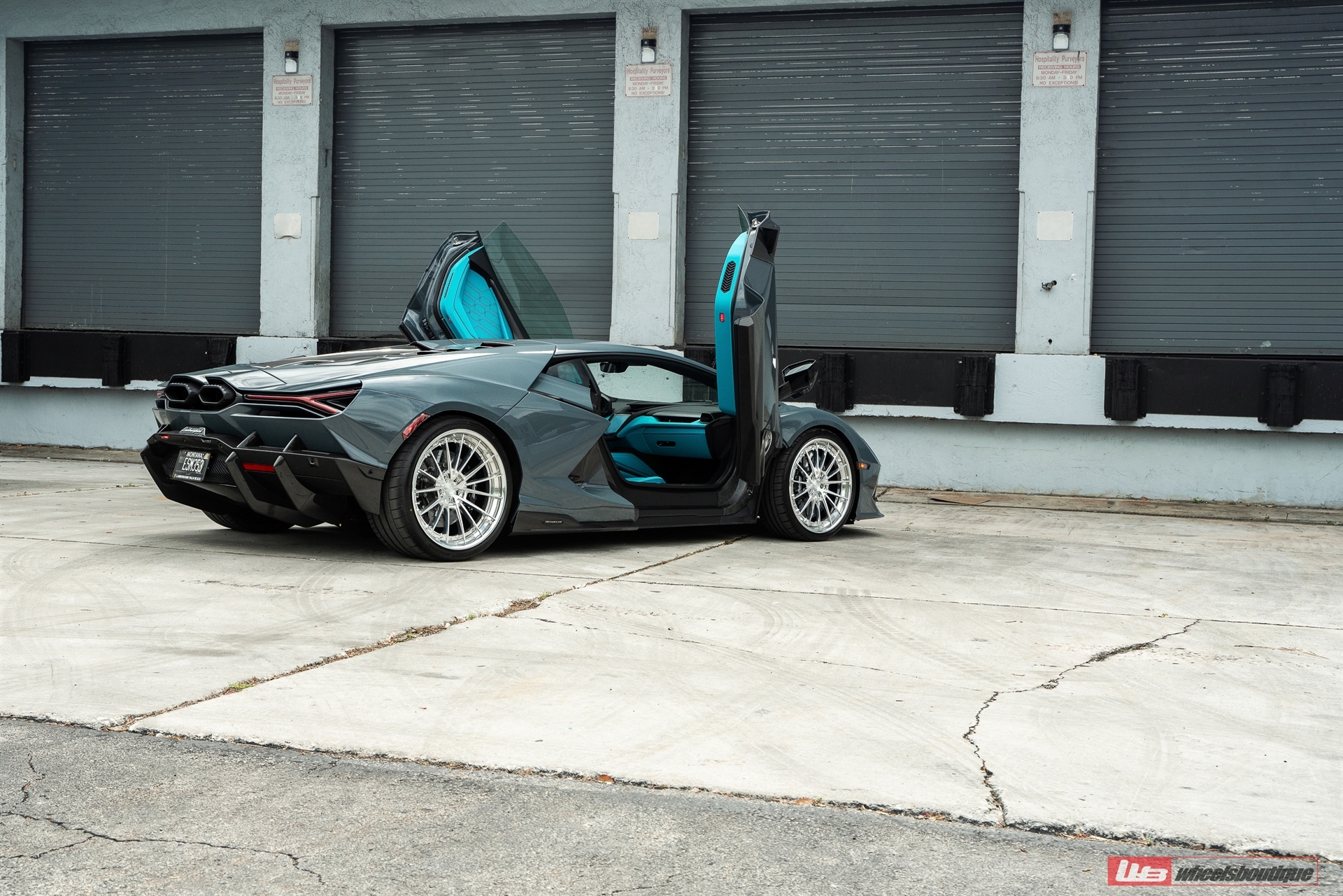 Lamborghini Revuelto | | on ANRKY AN39 | Two-Tone: Brushed Clear Face + Polished Clear Windows
