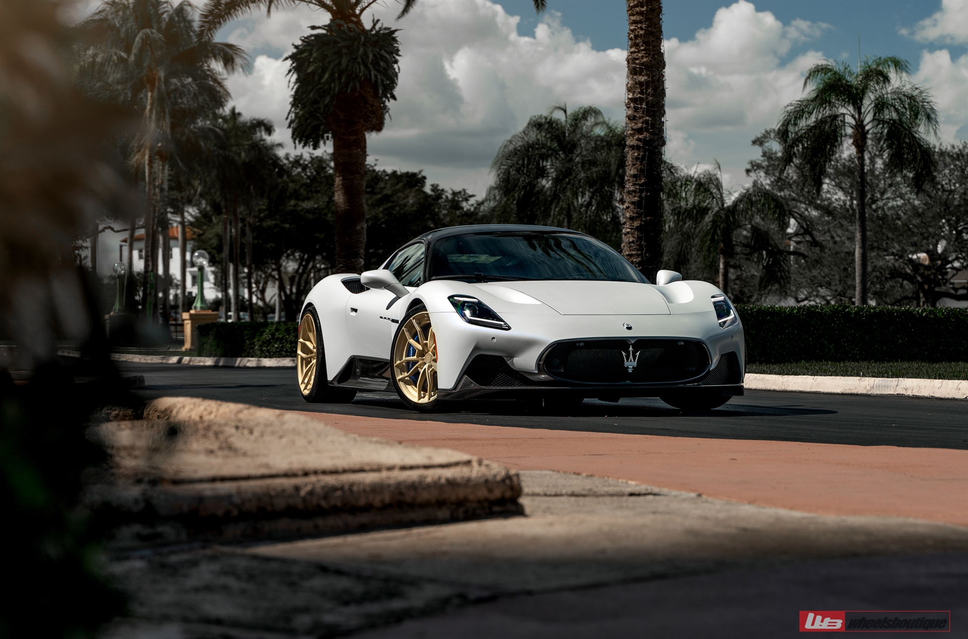 ANRKY AN21 | Maserati MC20