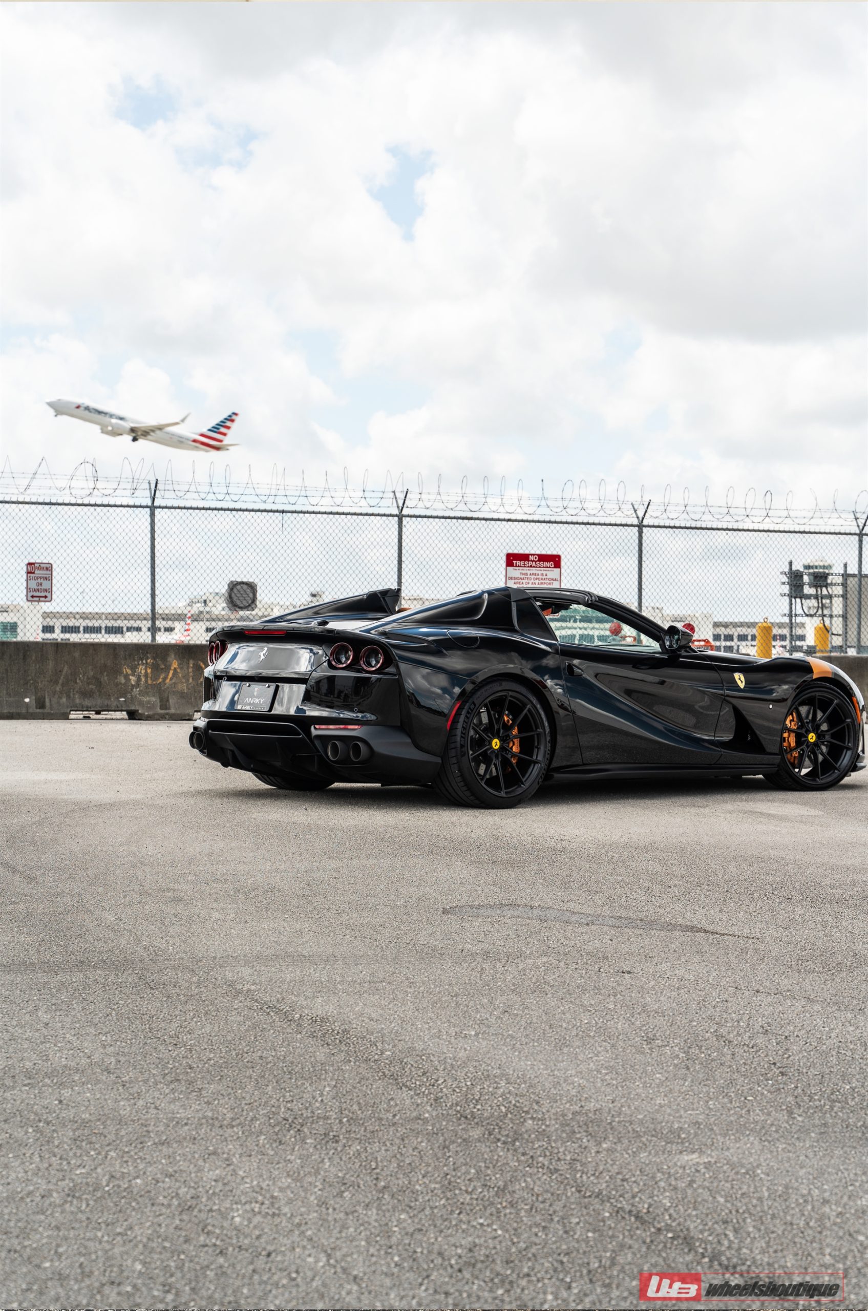 Ferrari 812 GTS | Nero | on ANRKY AN12 | Satin Black