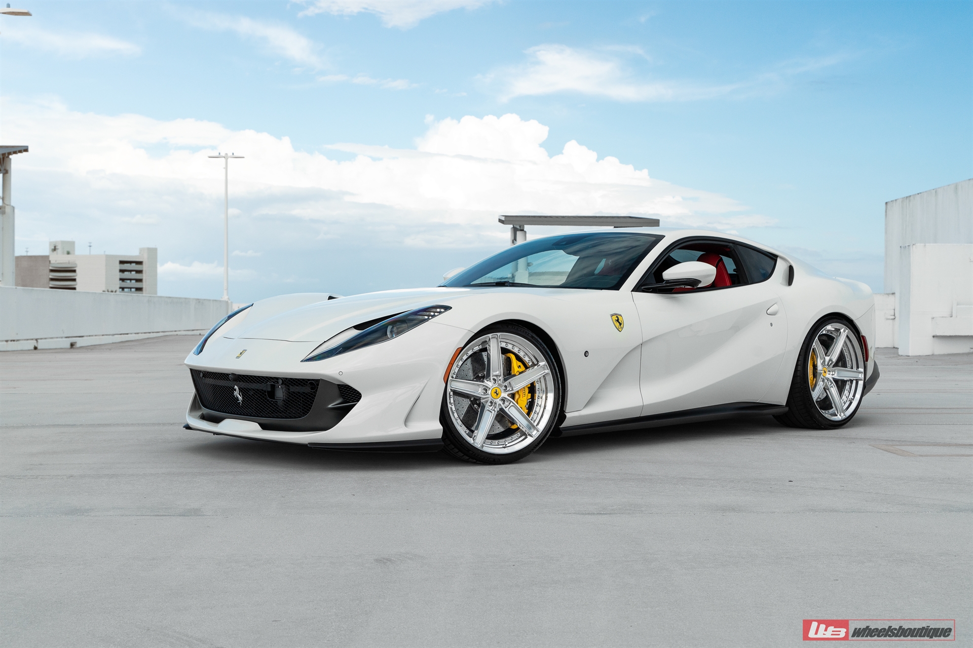 Ferrari 812 | Bianco Avus | on ANRKY AN25 | Two-Tone Brushed Clear Face + Polished Clear Windows