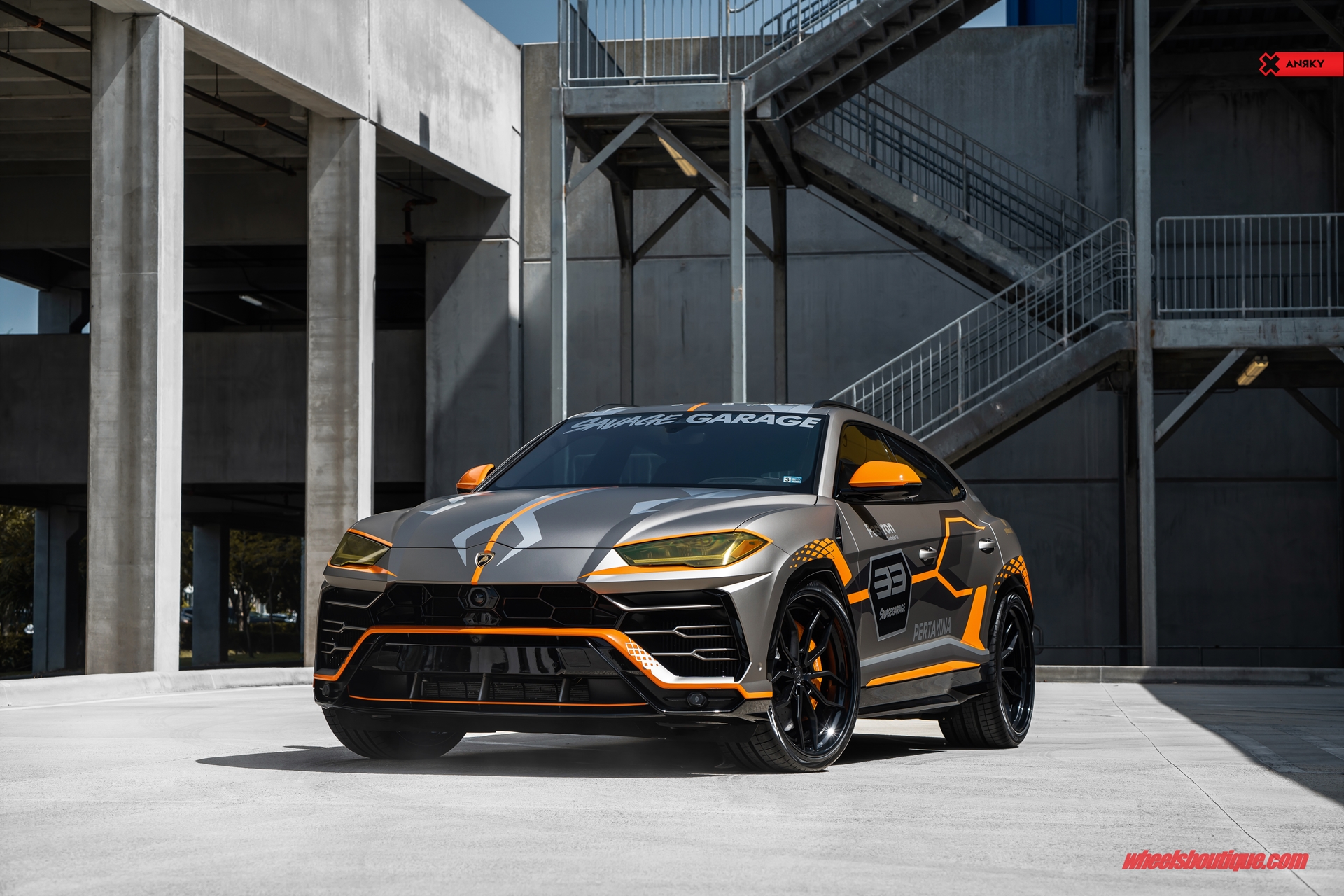Lamborghini Urus | on ANRKY AN31 | Satin Black