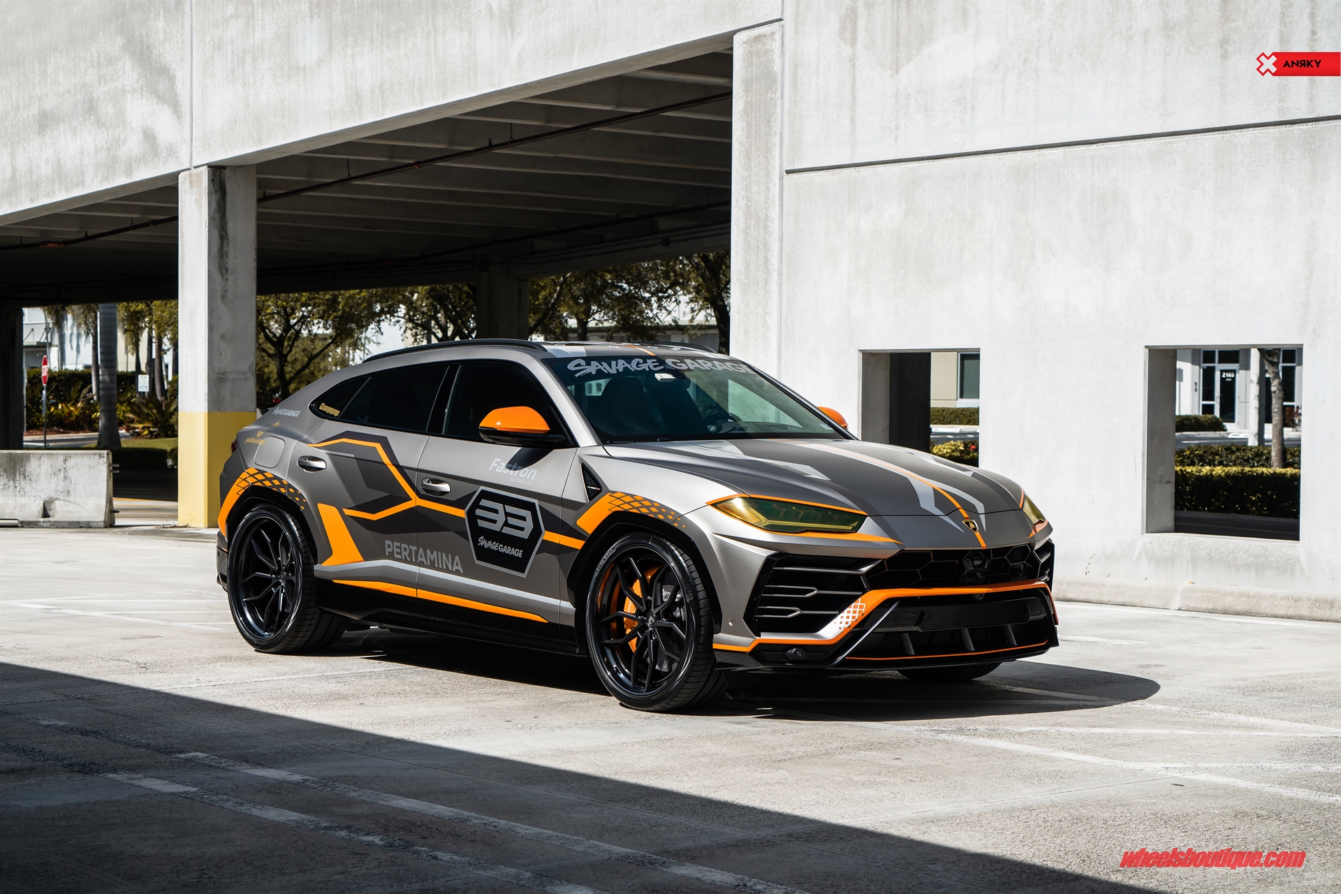 Lamborghini Urus | on ANRKY AN31 | Satin Black