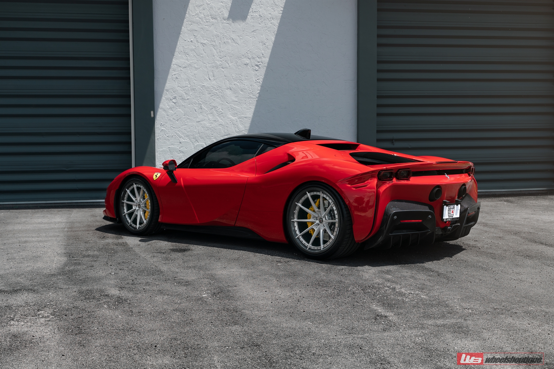 Ferrari SF90 | Rosso Corsa | on ANRKY C38 | Brushed Clear