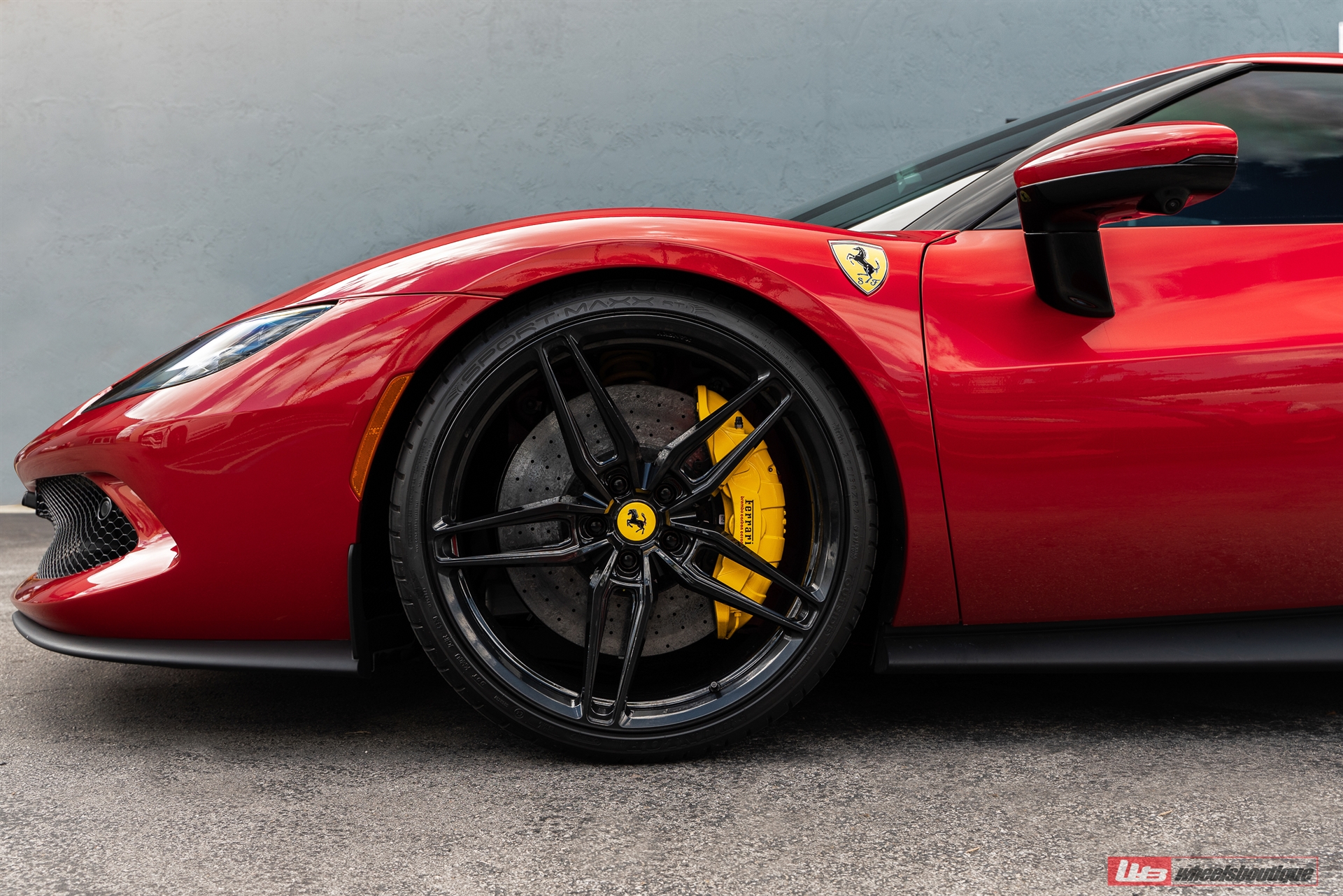 Ferrari 296 GTB | Rosso Corsa | on ANRKY AN17 | Gloss Black
